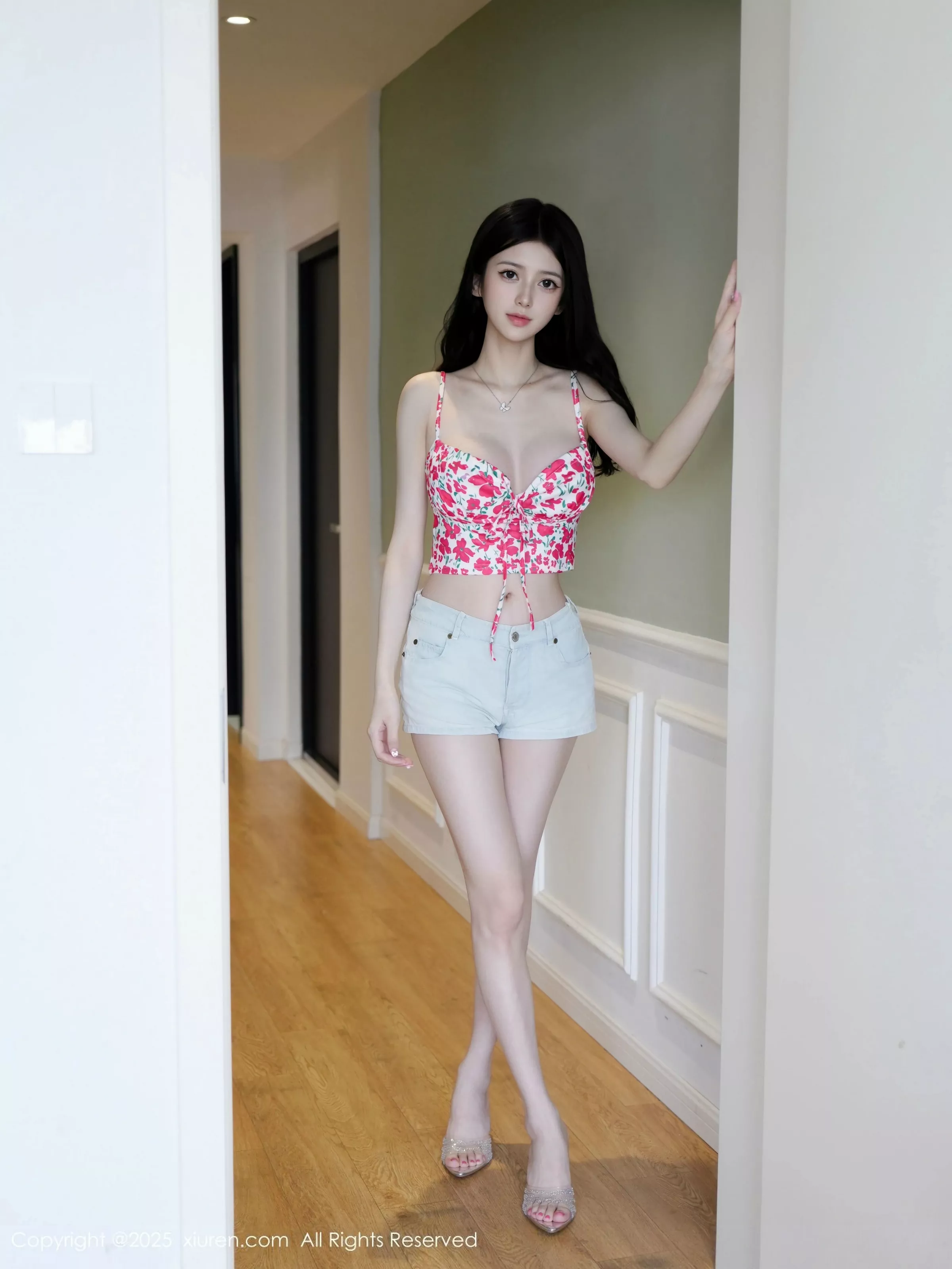 白小蝶性感花色内衣配牛仔短裤半脱秀完美曲线绝美写真 第 10 张