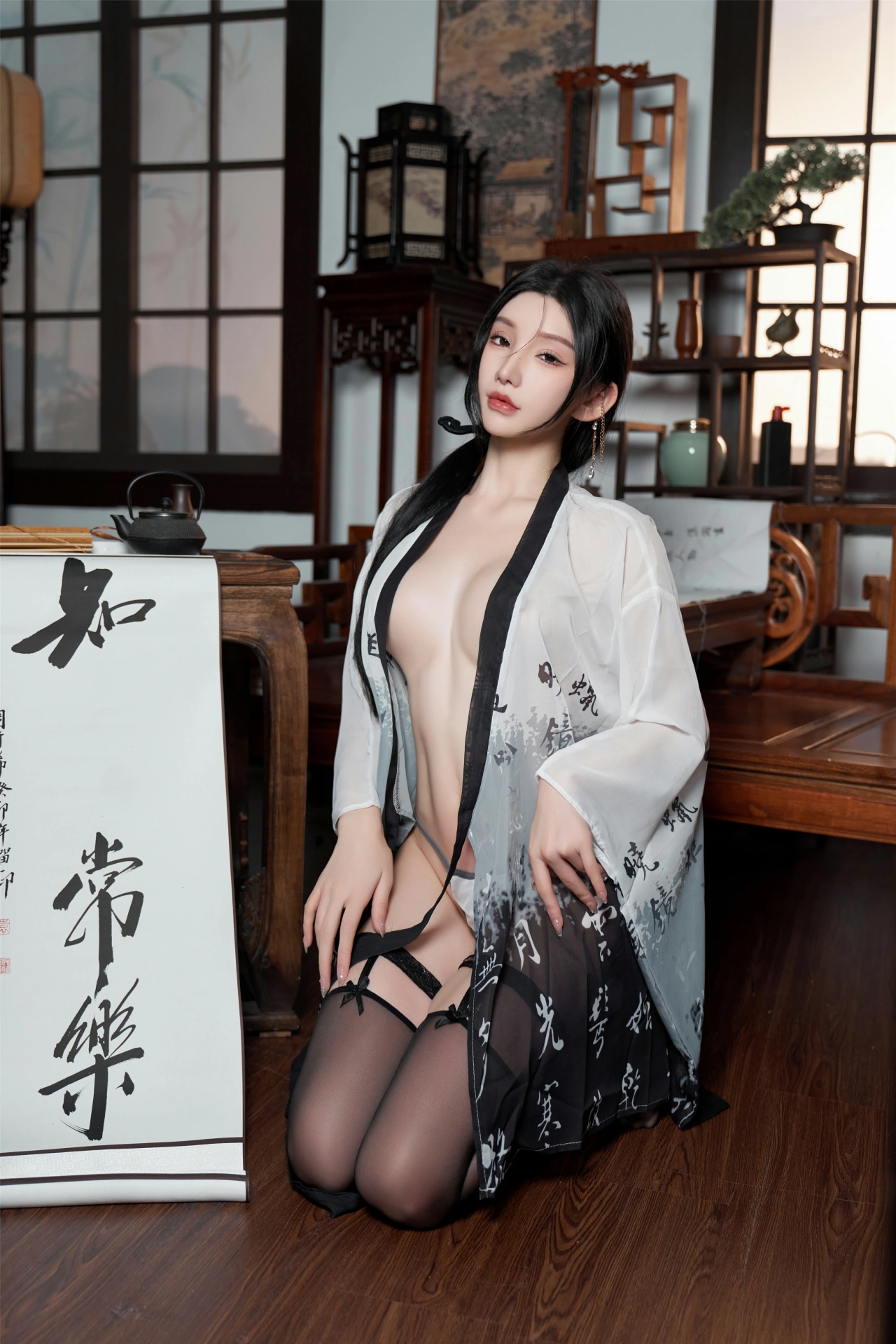 [秀人付费] 周于希Sally 诱人私拍福利 铃铛血滴子 第 37 张