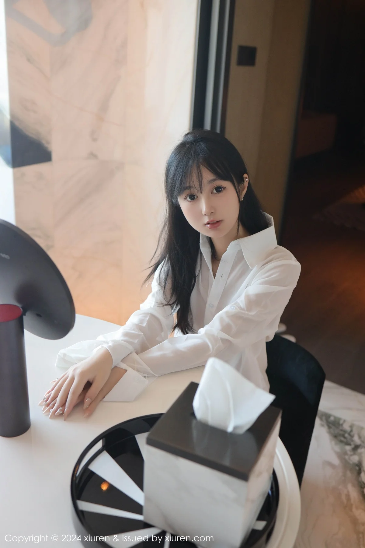 林好好私房浴室性感白色衬衣半脱秀曼妙身姿绝美写真 第 2 张