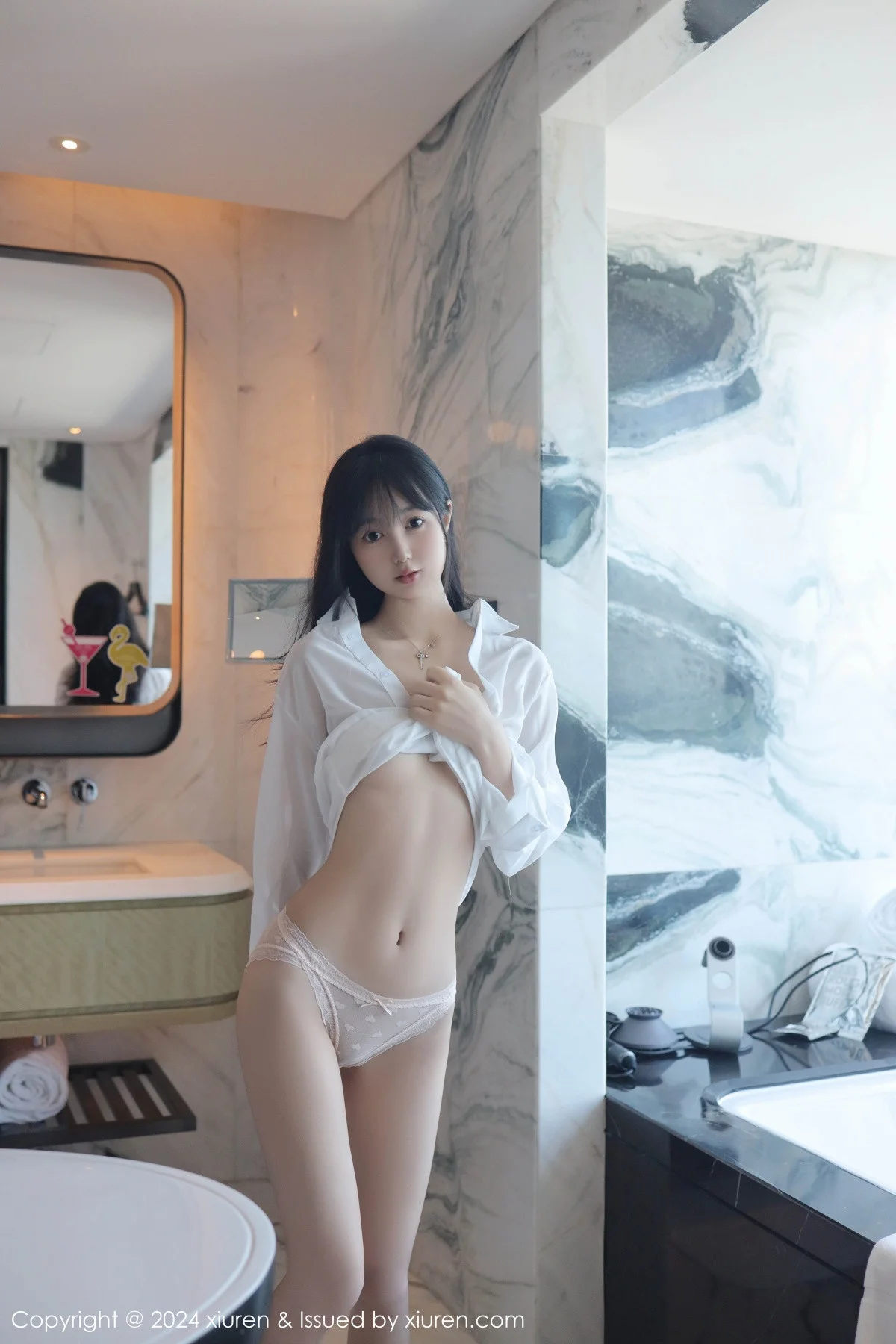 林好好私房浴室性感白色衬衣半脱秀曼妙身姿绝美写真 第 41 张