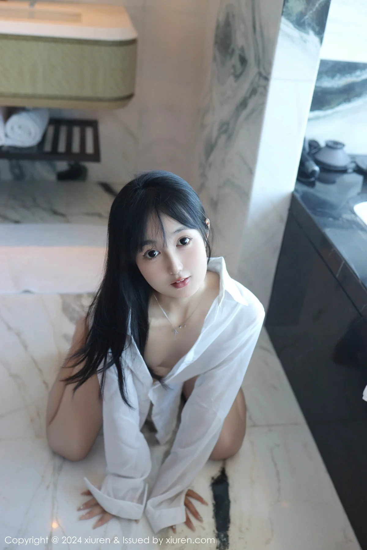林好好私房浴室性感白色衬衣半脱秀曼妙身姿绝美写真 第 44 张
