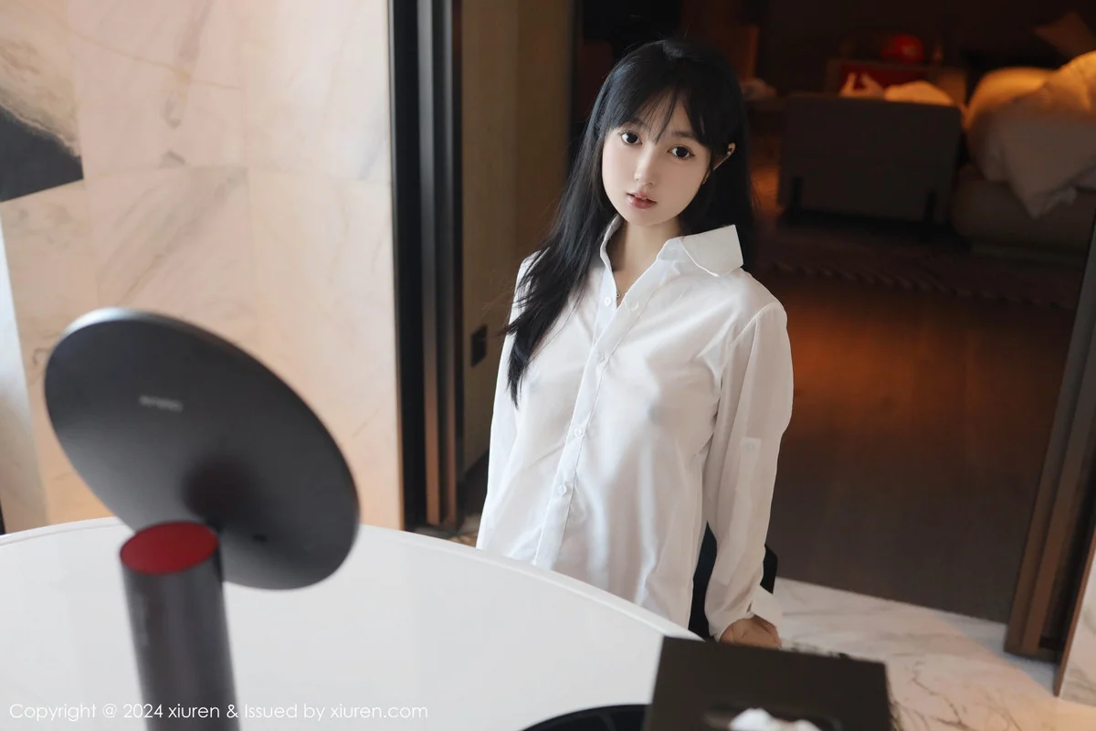 林好好私房浴室性感白色衬衣半脱秀曼妙身姿绝美写真 第 5 张