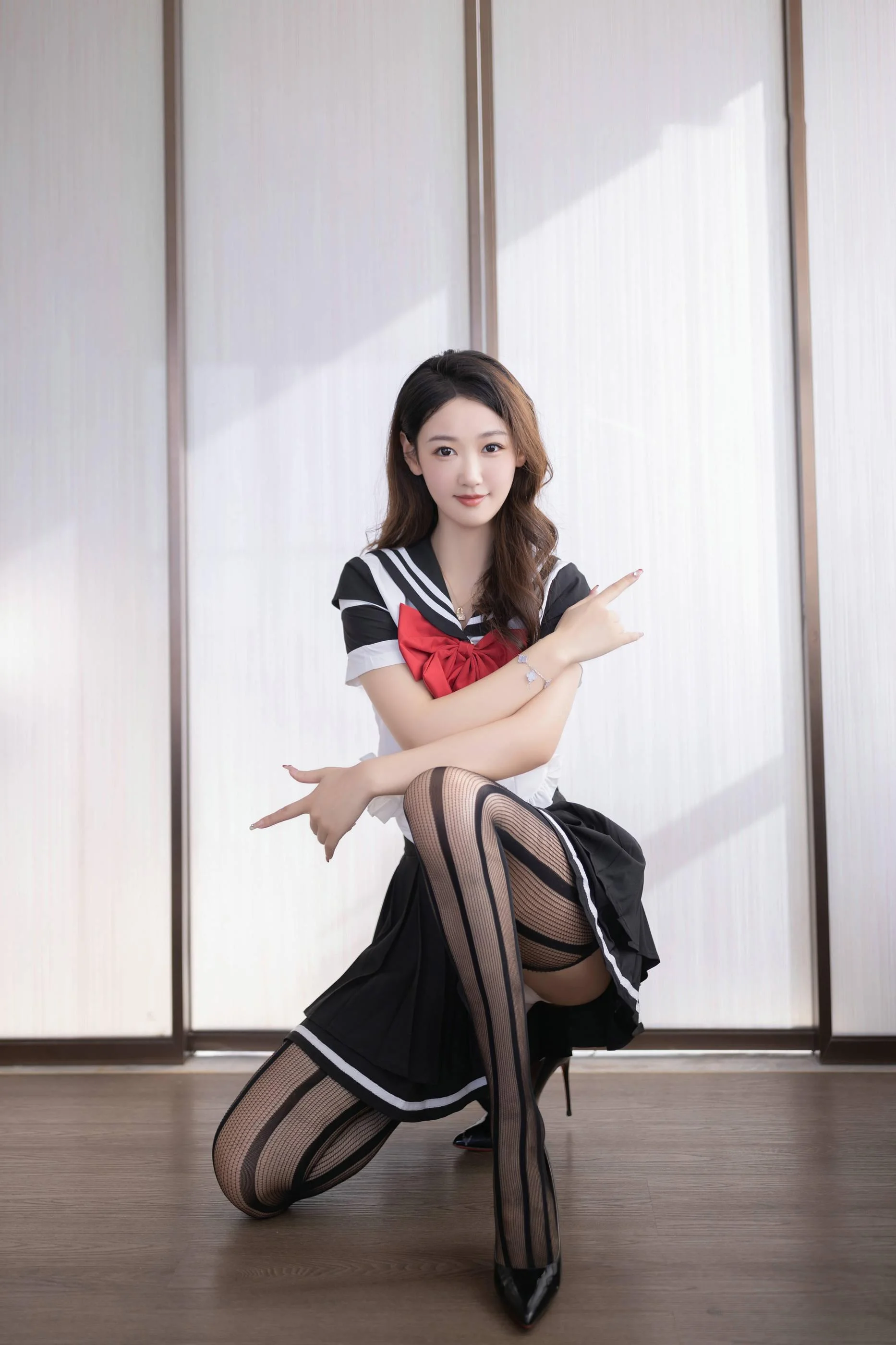 [秀人付费] 唐安琪 诱人私拍福利 美少女 第 37 张