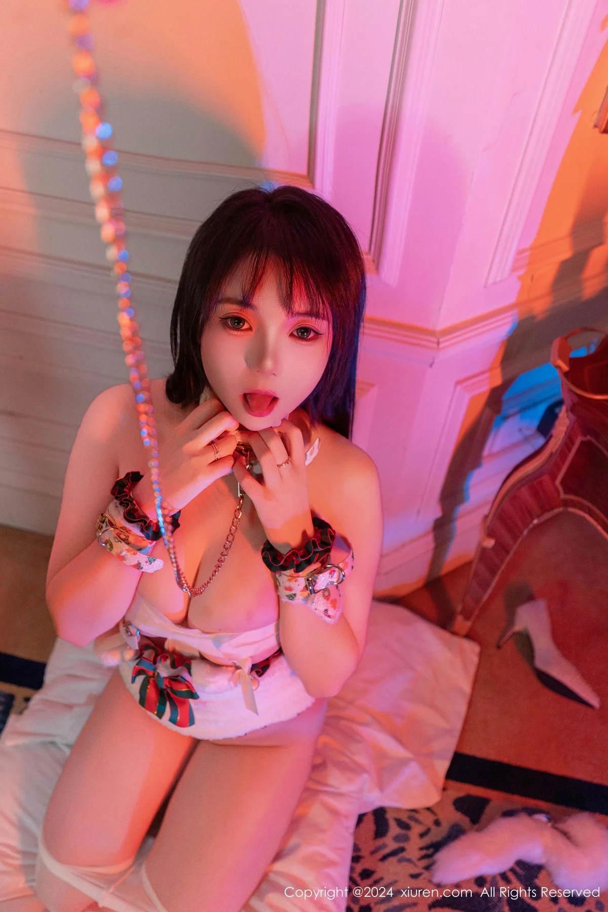 软情调教主题性感情趣服饰配超薄肉丝秀火辣身材绝美写真 第 220 张