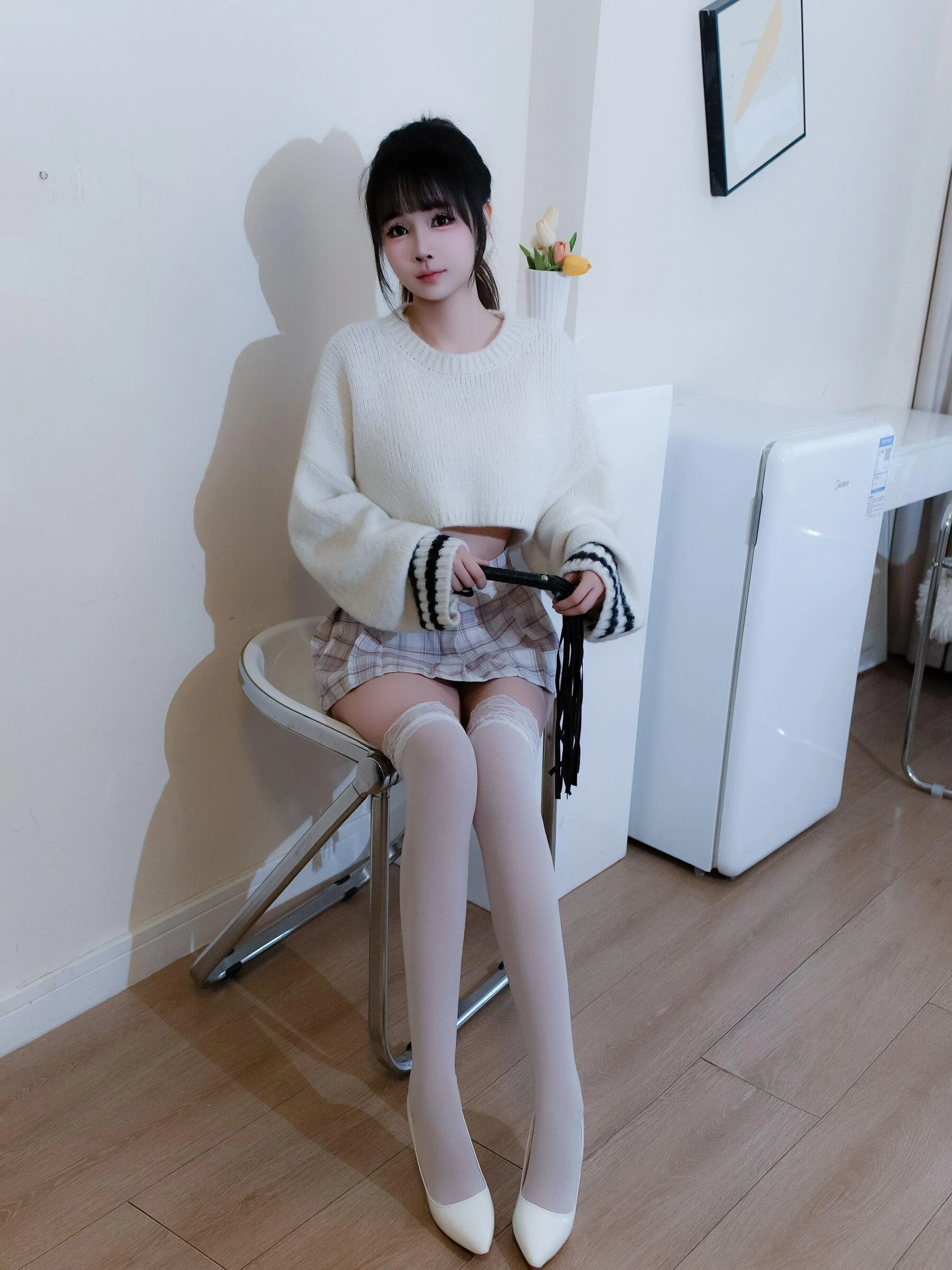 [秀人付费] 沈蜜儿 诱人私拍福利 白毛衣白丝 [73P] 第 5 张