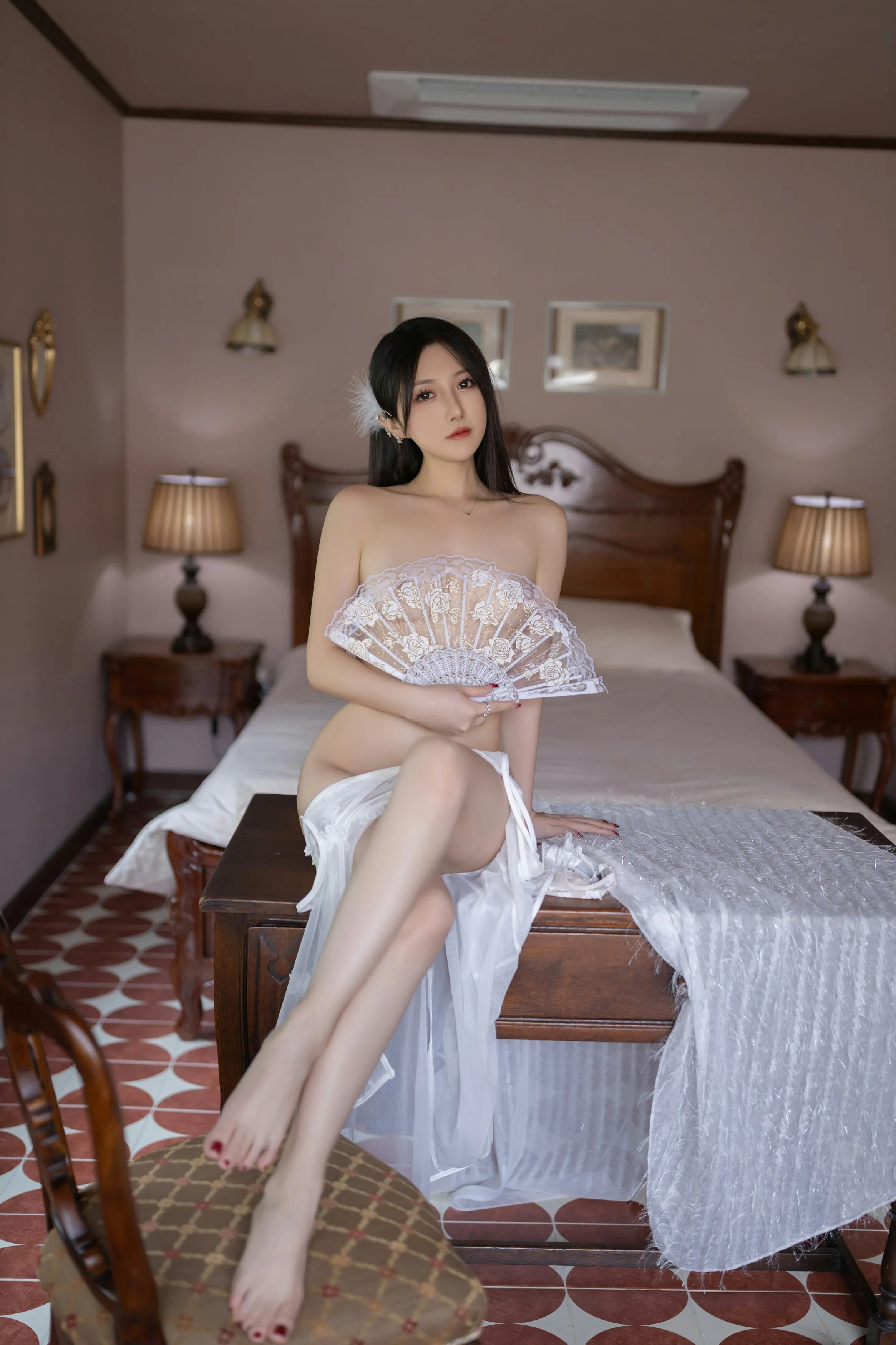 [秀人付费] 鱼子酱Fish 诱人私拍福利 蔷薇 第 161 张