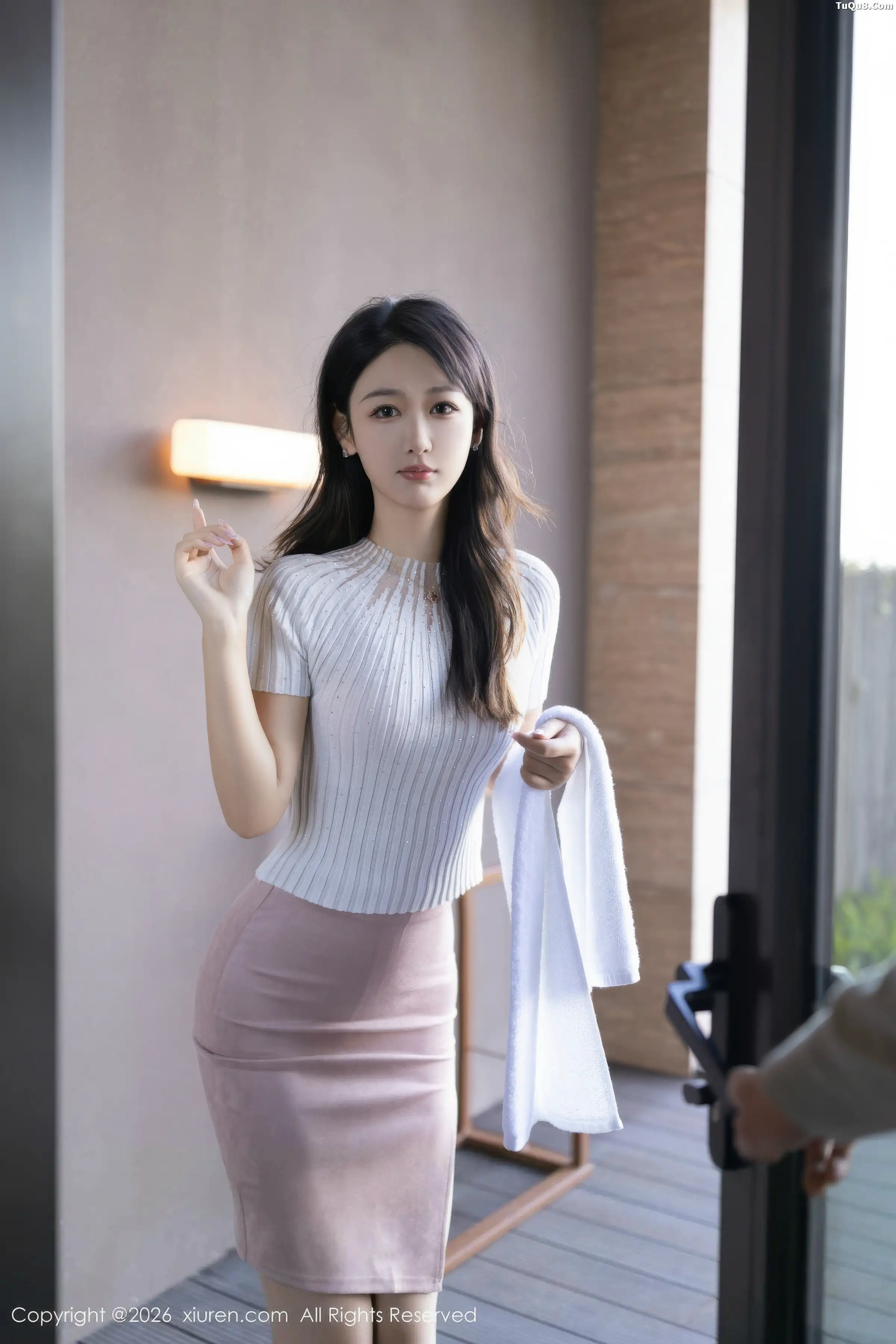 唐安琪性感粉色内衣配超薄无内肉丝秀曼妙身姿撩人绝美写真 第 15 张