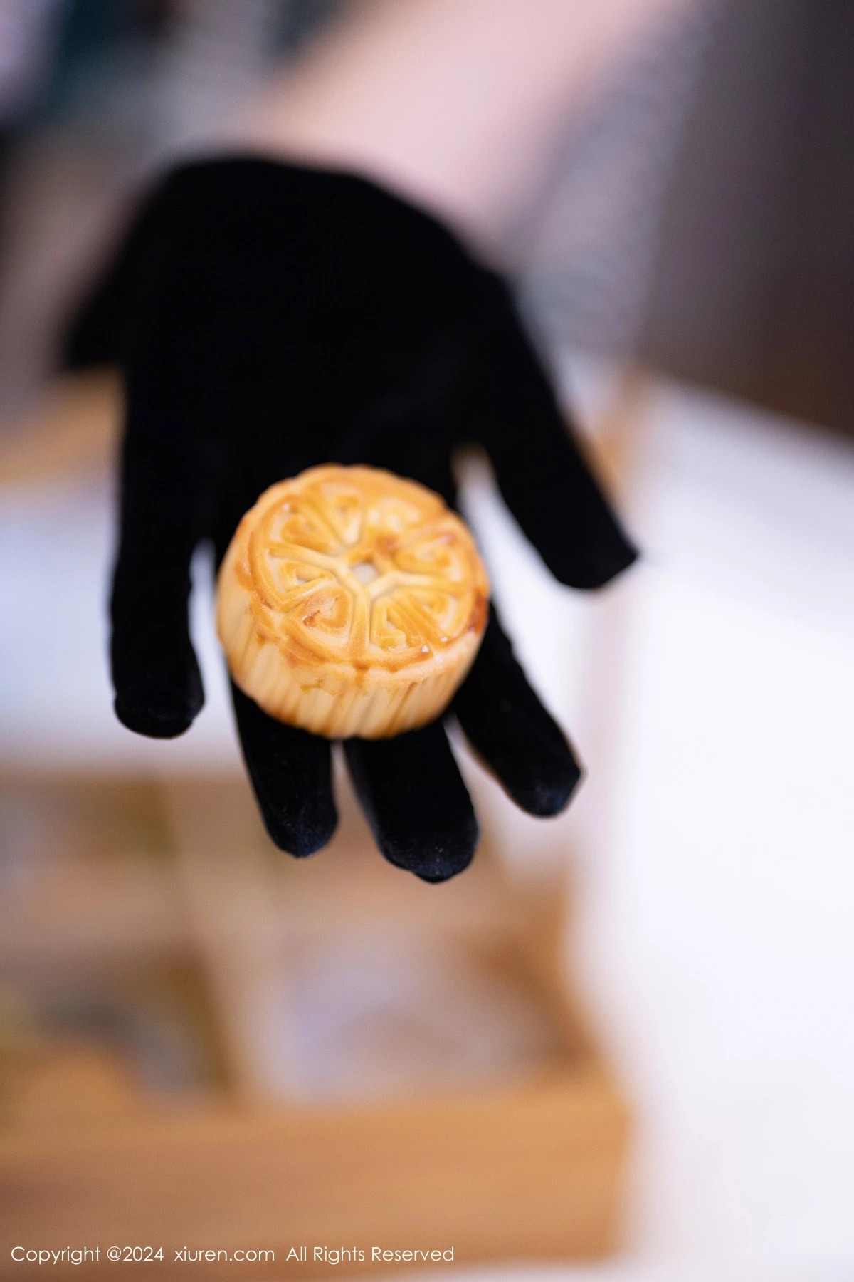 杨晨晨Yome性感古风旗袍服饰配超薄肉丝秀丰腴身姿绝美写真 第 49 张