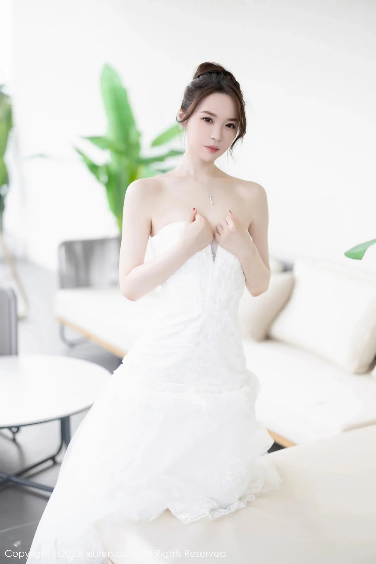 梦心玥安吉旅拍性感白色婚纱服饰半脱秀曼妙身姿绝美写真 第 29 张