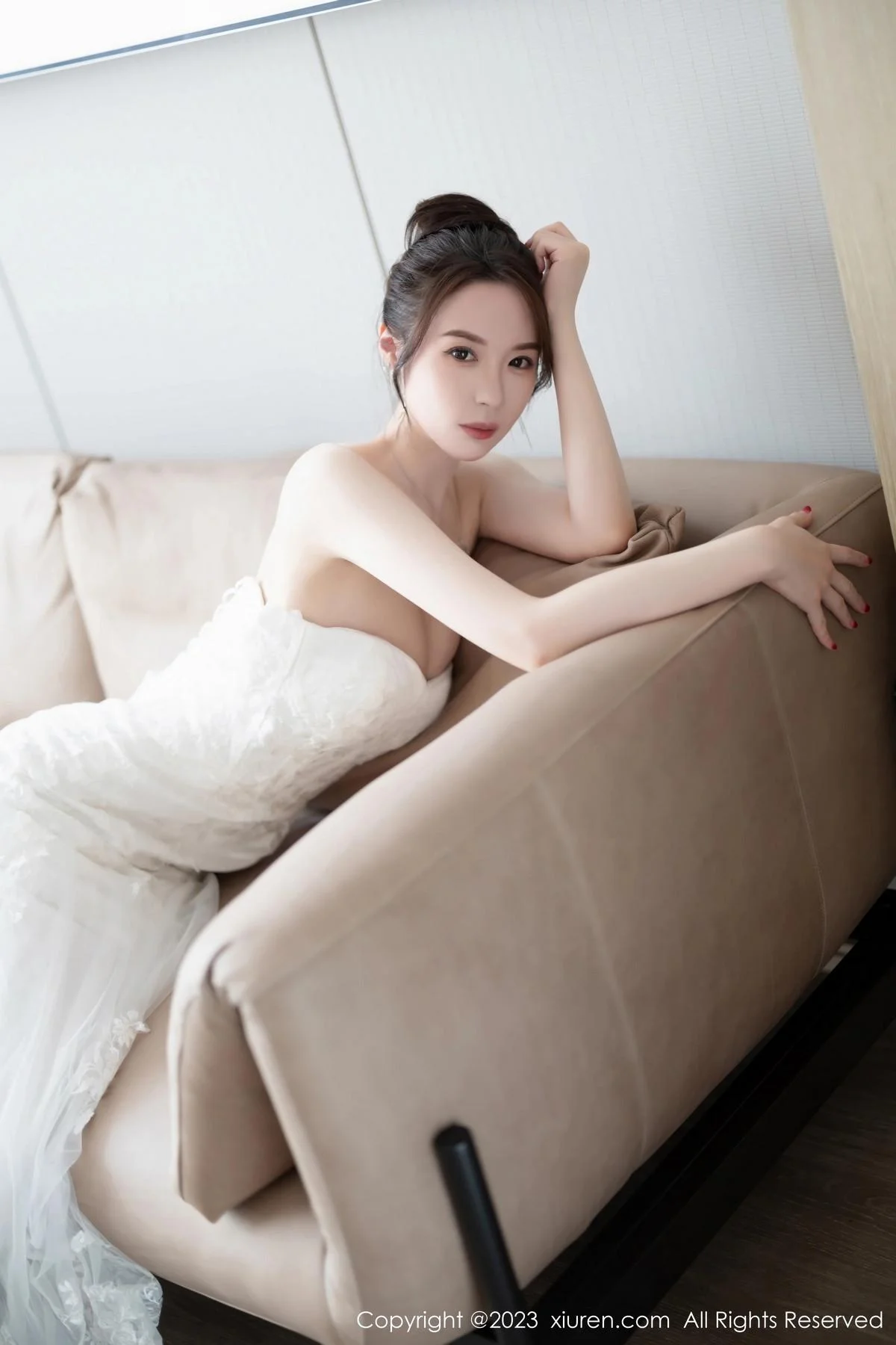 梦心玥安吉旅拍性感白色婚纱服饰半脱秀曼妙身姿绝美写真 第 34 张
