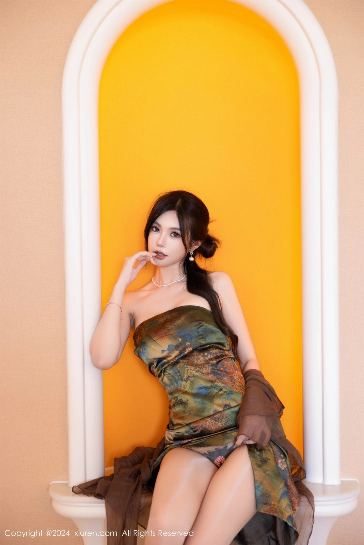 绮里嘉ula性感带图案短裙配闪亮肉丝秀曼妙身姿绝美写真 第 69 张
