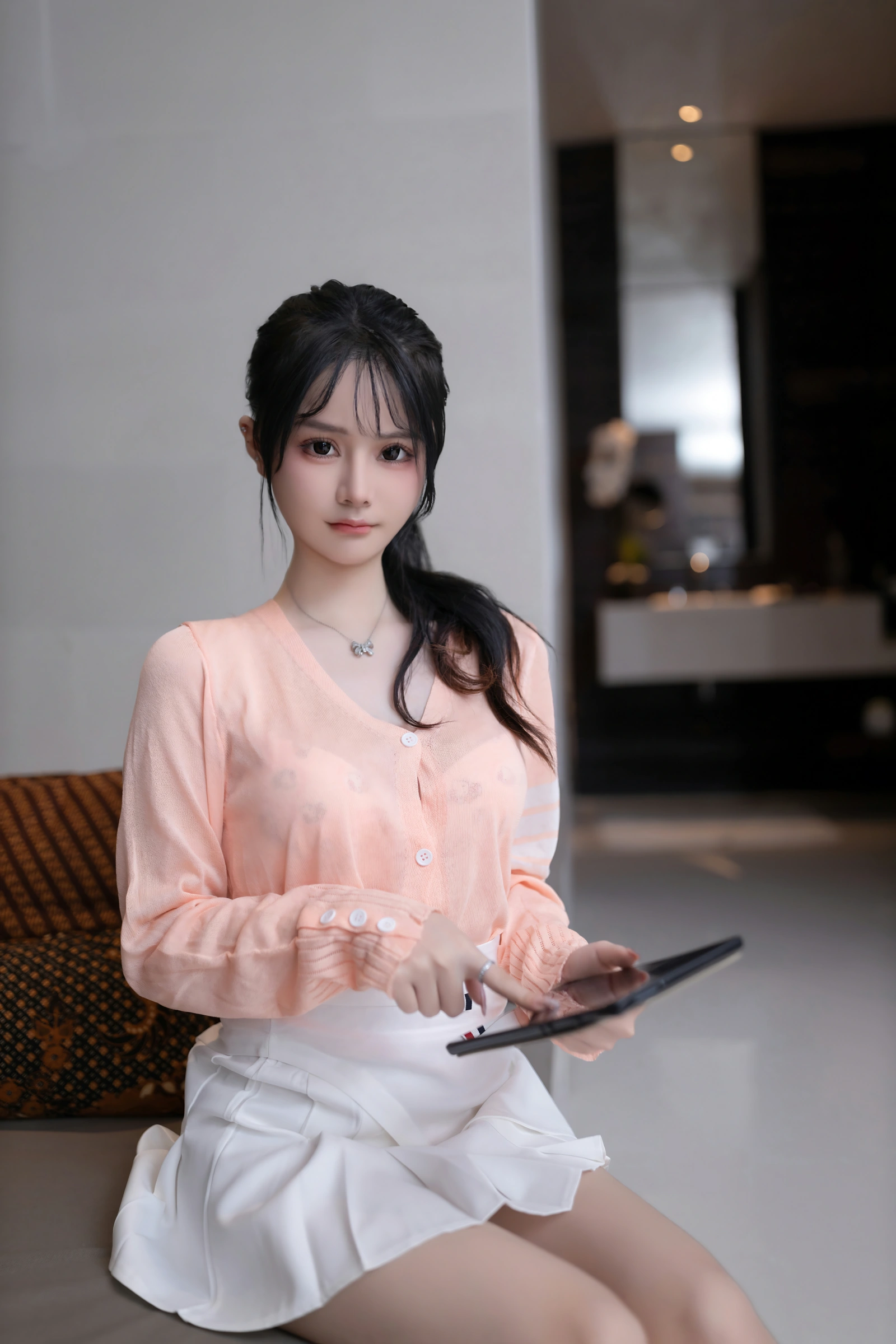 [秀人付费] 谢小蒽 诱人私拍福利 学妹上门 第 61 张