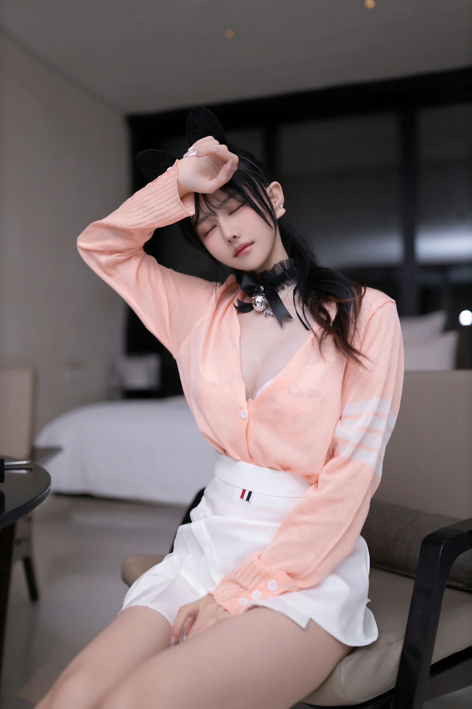 [秀人付费] 谢小蒽 诱人私拍福利 学妹上门 第 78 张
