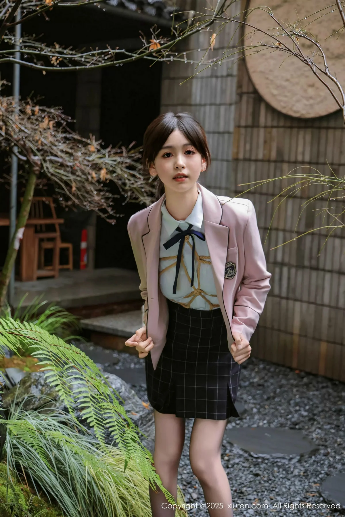 奶芙乔乔捆绑主题性感JK制服配超薄黑丝秀凹凸身材绝美写真 第 18 张