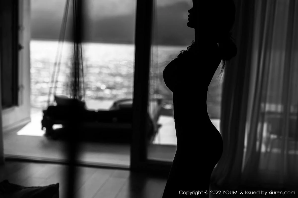 Carol周妍希脱白色服饰露蕾丝内衣配超薄无内肉丝绝美写真 第 111 张