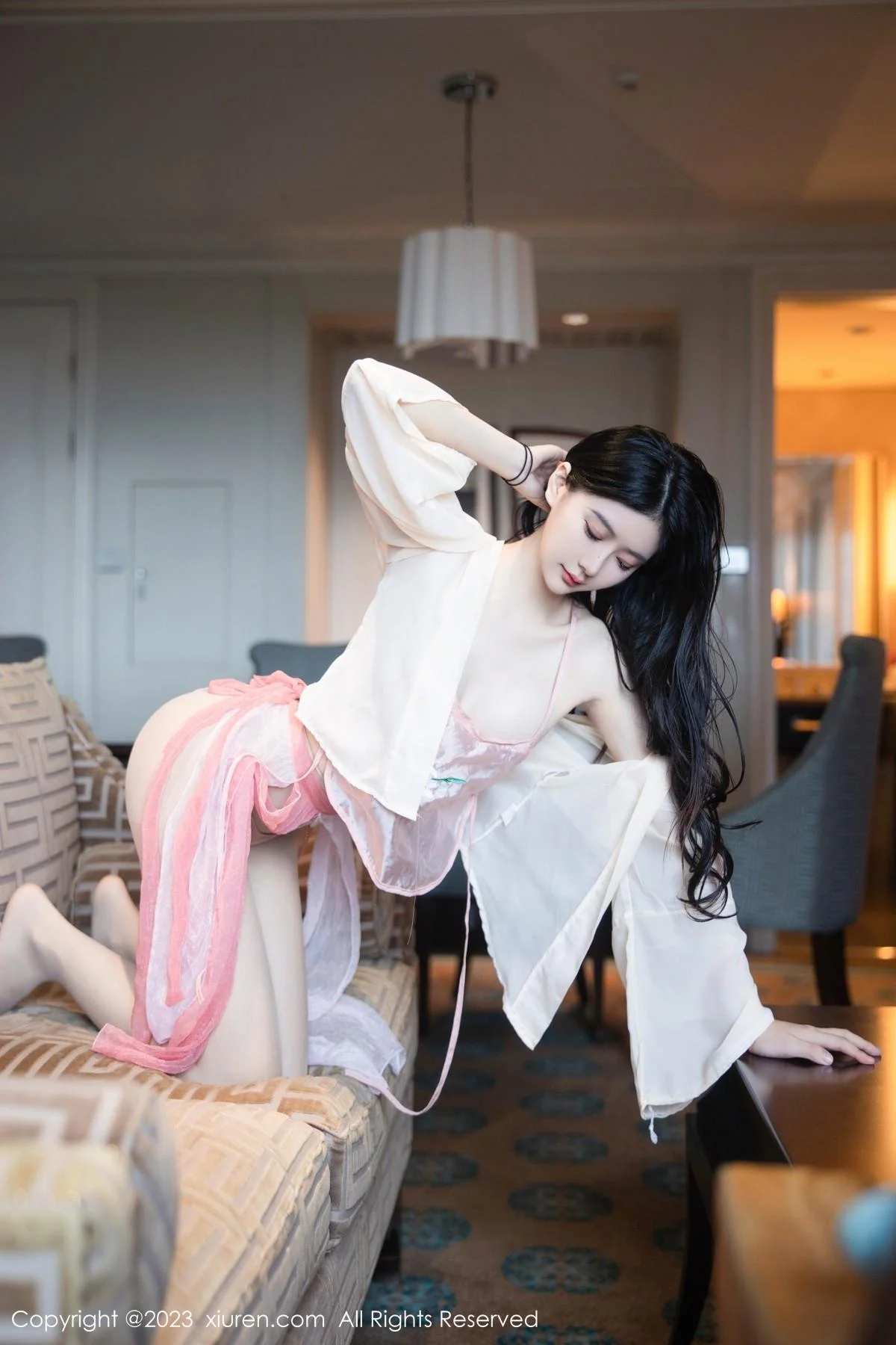 幼幼性感粉色古装服饰配超薄无内肉丝秀惹火身材绝美写真 第 29 张