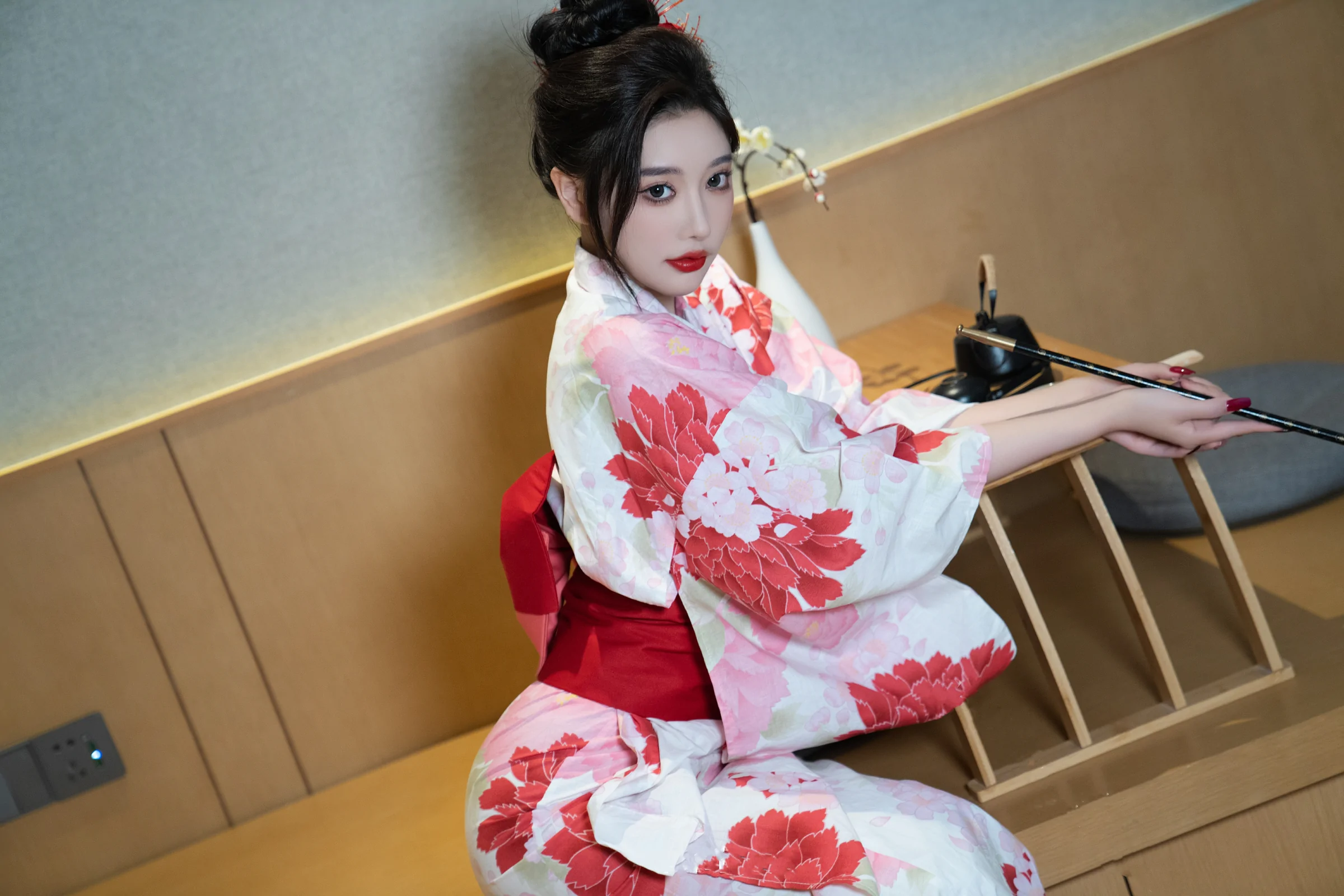 [秀人付费] 杨晨晨Yome 诱人私拍福利 和服日系风 第 25 张