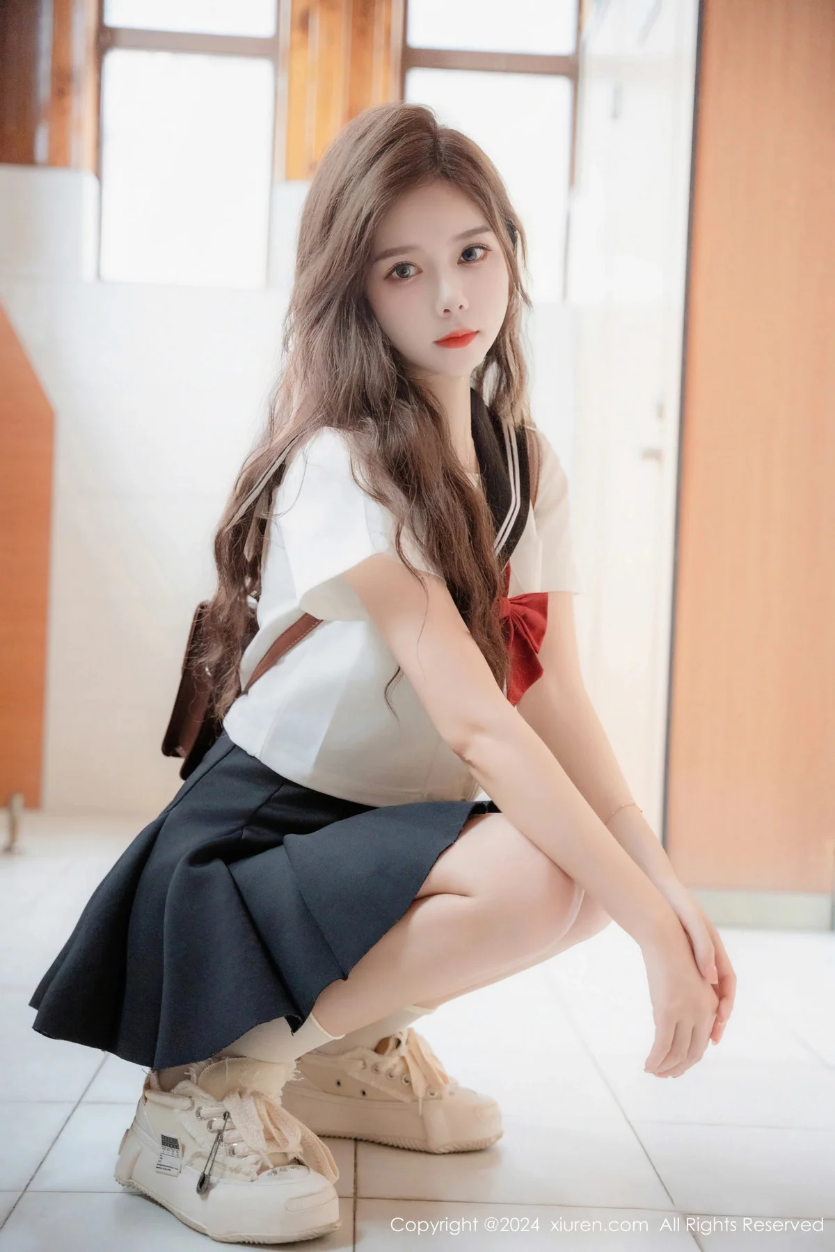 拍黄瓜girl性感JK制服露白色蕾丝内衣秀曼妙身姿绝美写真 第 48 张