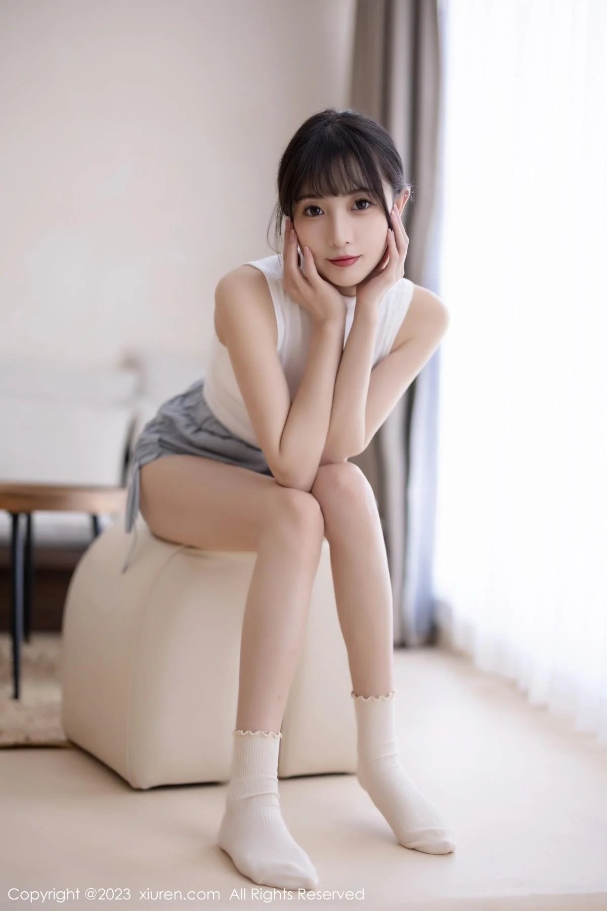 林星阑蓝灰色连衣短裙露米色蕾丝内衣秀曼妙身姿绝美写真 第 20 张