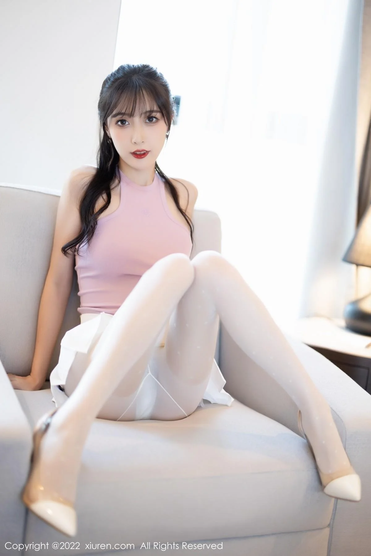 林星阑性感淡紫真空上衣配白短裙秀曼妙身姿迷人绝美写真 第 20 张