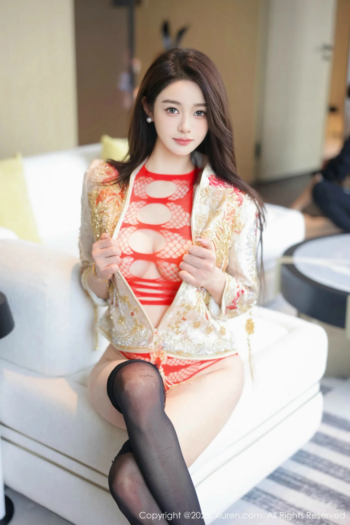 Candy糖糖性感喜庆服饰露红色情趣服饰秀丰腴身材绝美写真 第 20 张