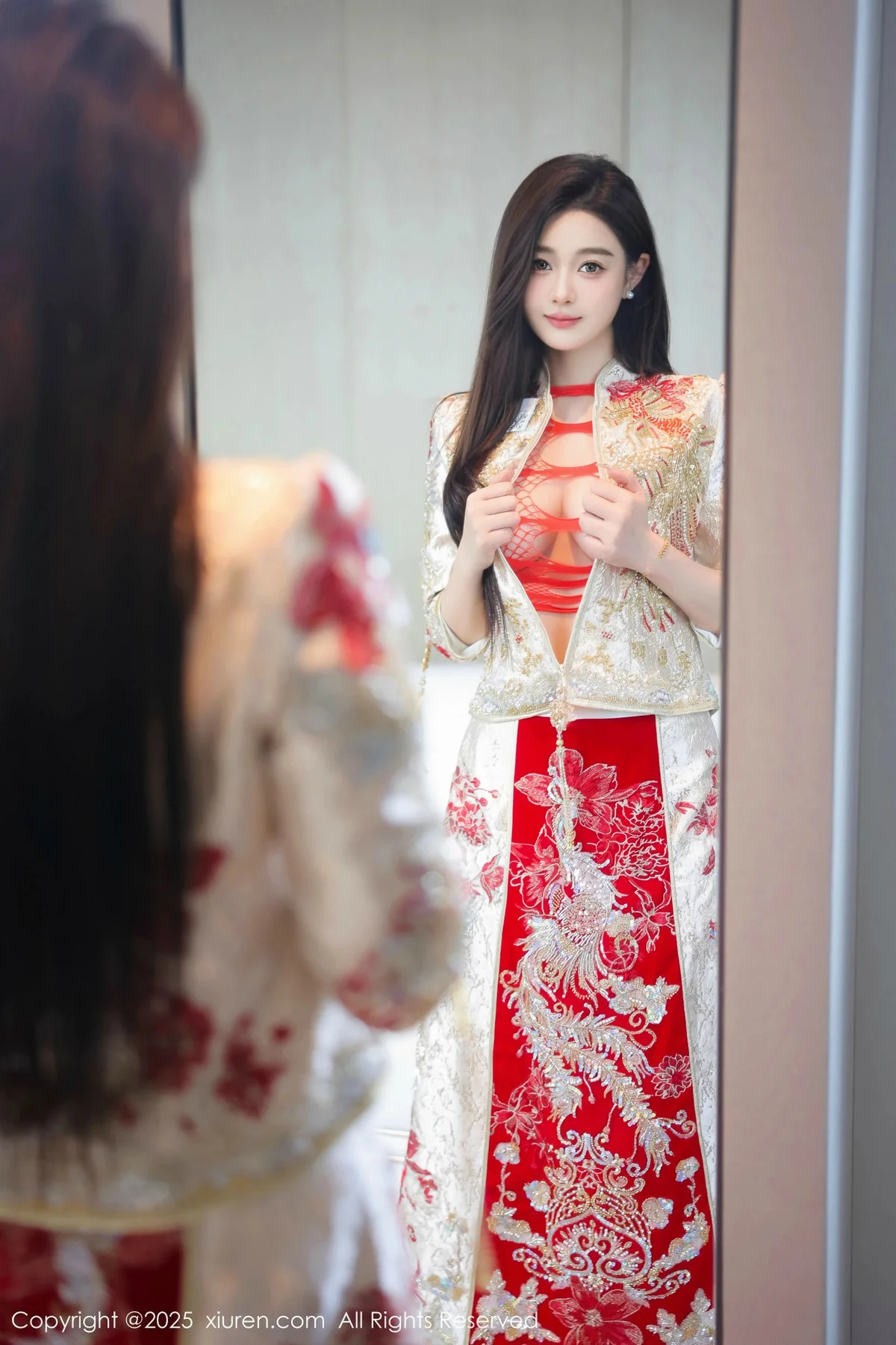 Candy糖糖性感喜庆服饰露红色情趣服饰秀丰腴身材绝美写真 第 6 张