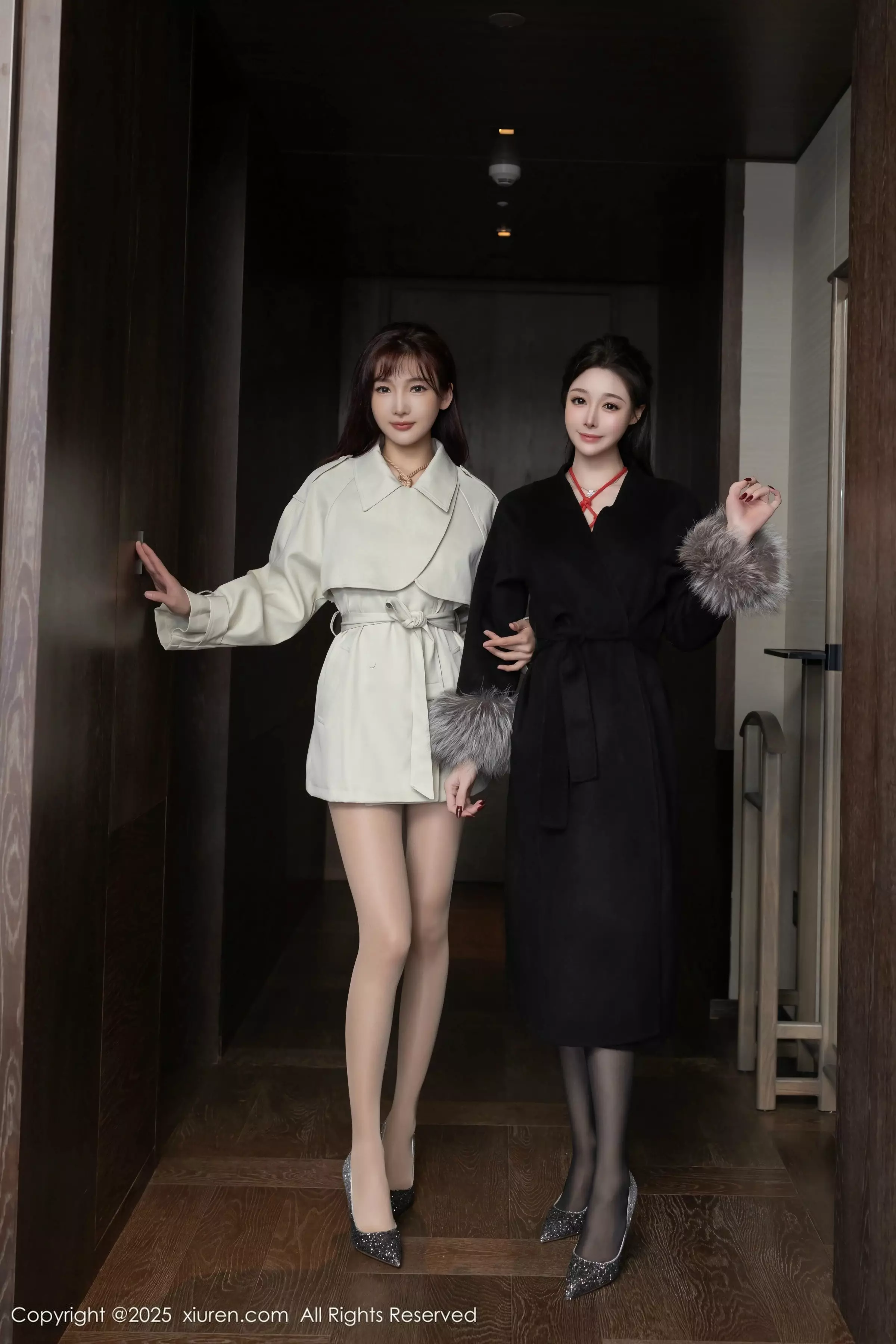 合集陆萱萱＆小逗逗绳艺捆绑情趣内衣秀惹火身材绝美写真 第 1 张