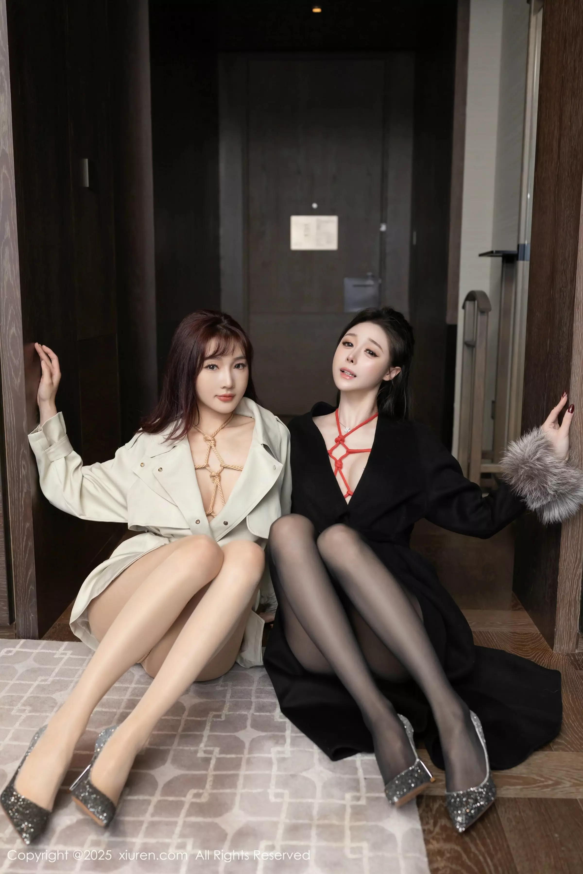 合集陆萱萱＆小逗逗绳艺捆绑情趣内衣秀惹火身材绝美写真 第 13 张