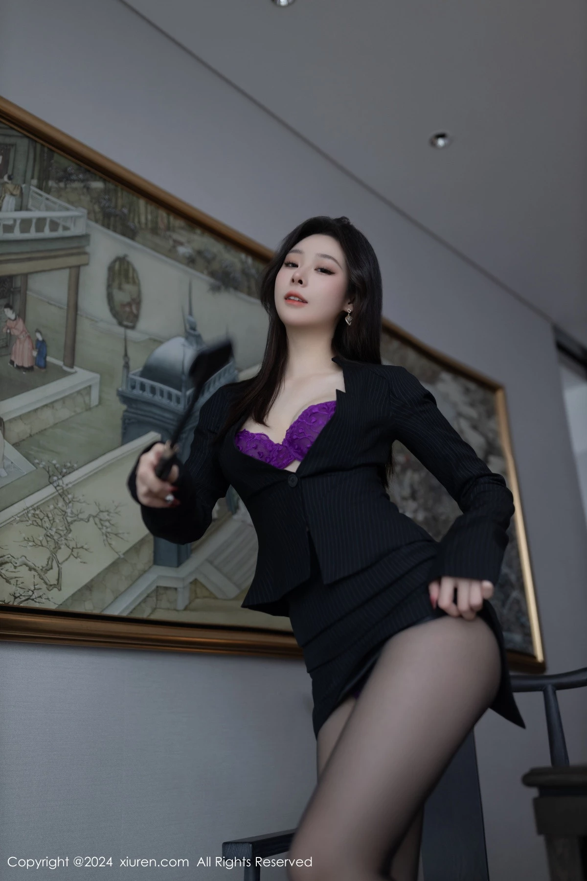 小逗逗黑色秘书OL服饰露紫色内衣配超薄黑丝极致魅惑写真 第 14 张