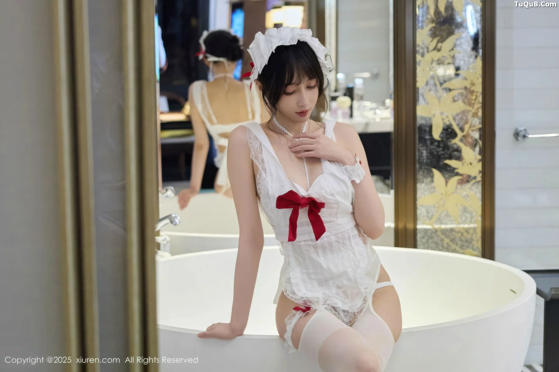 玥儿玥er性感萝莉女仆装配白丝吊袜秀完美身材迷人绝美写真 第 57 张