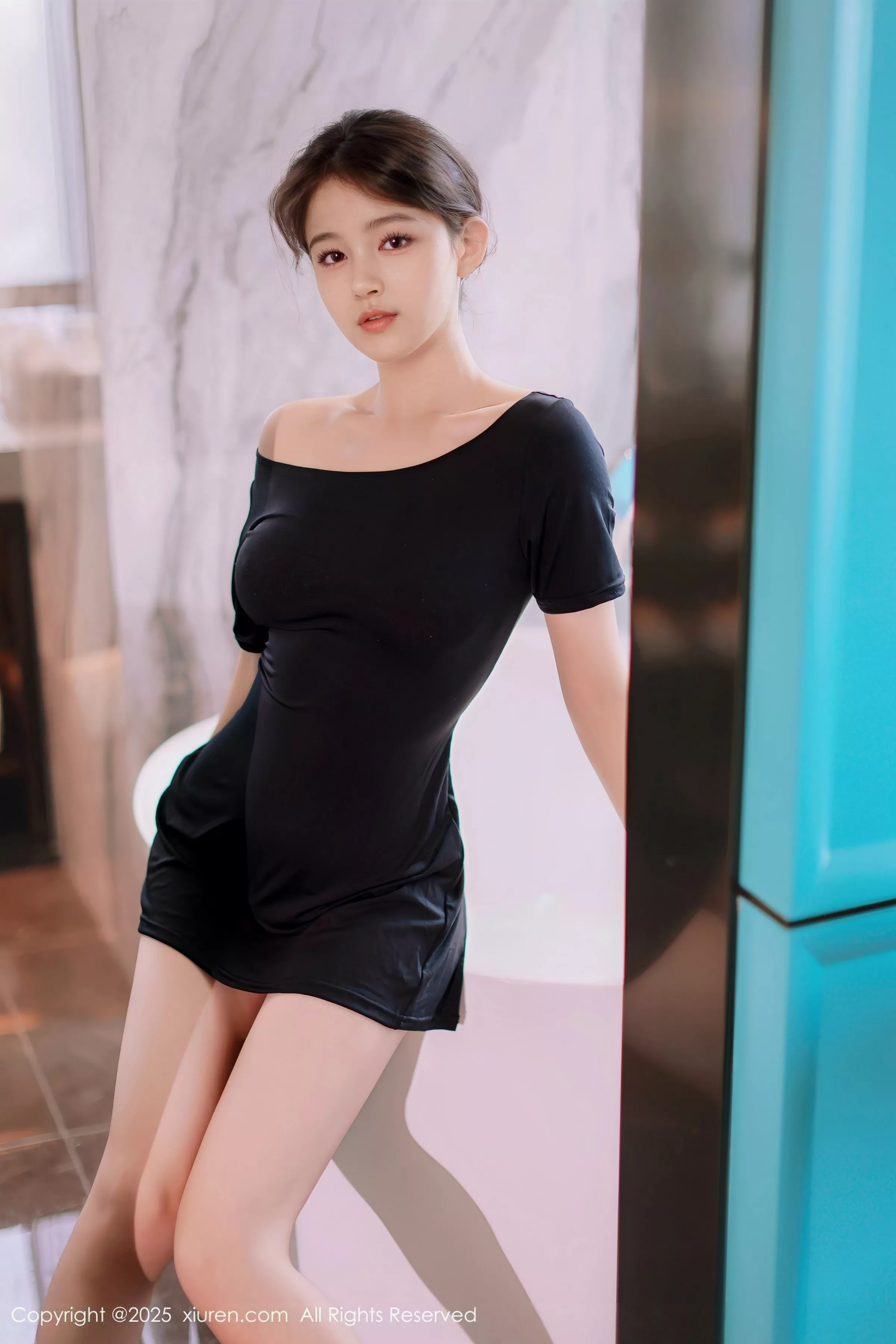 小橘子orange性感黑色连衣短裙露丁字裤秀曼妙身姿绝美写真 第 31 张
