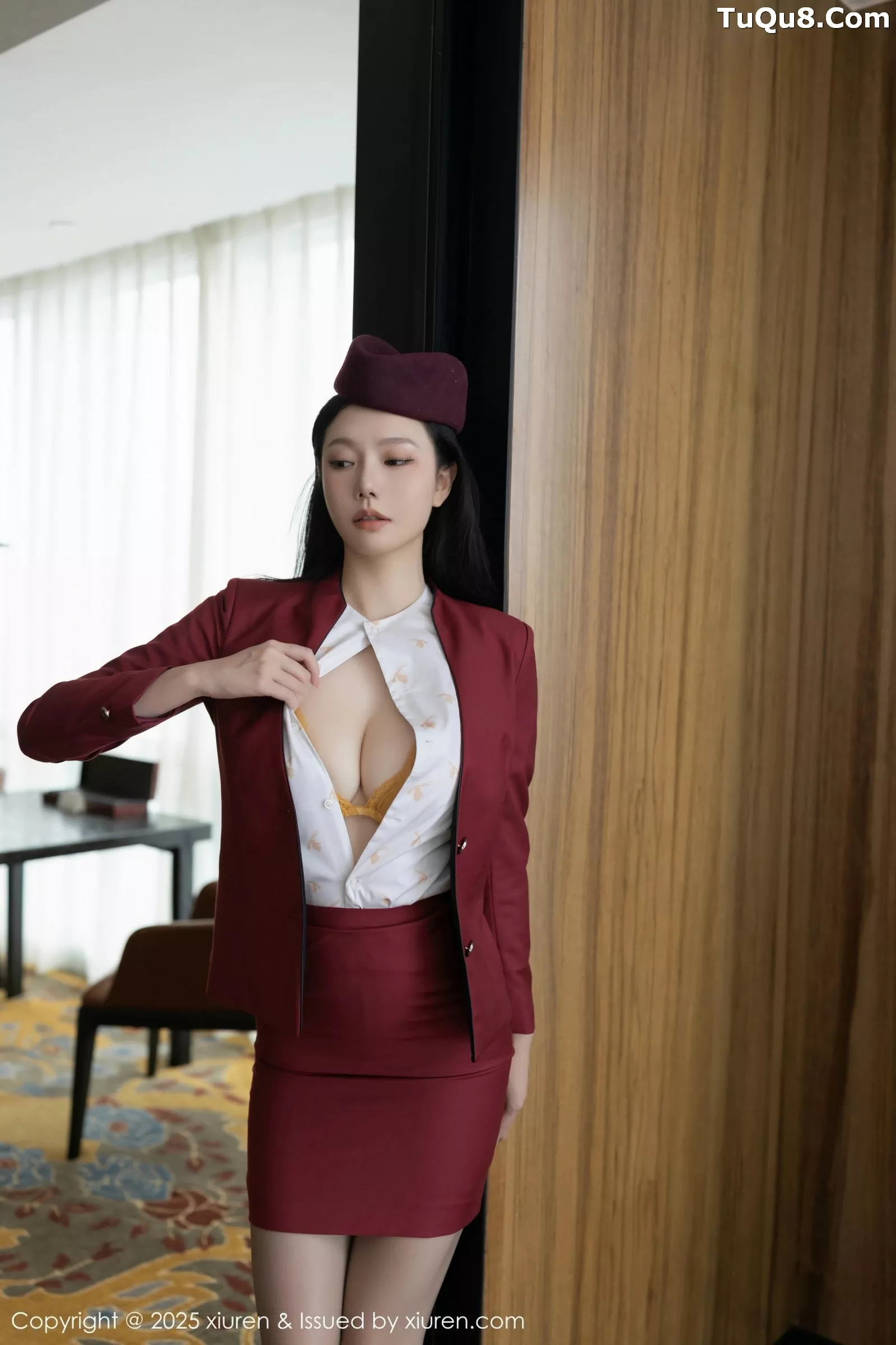 安然anran红色空姐制服露黄色蕾丝内衣秀完美身材绝美写真 第 23 张