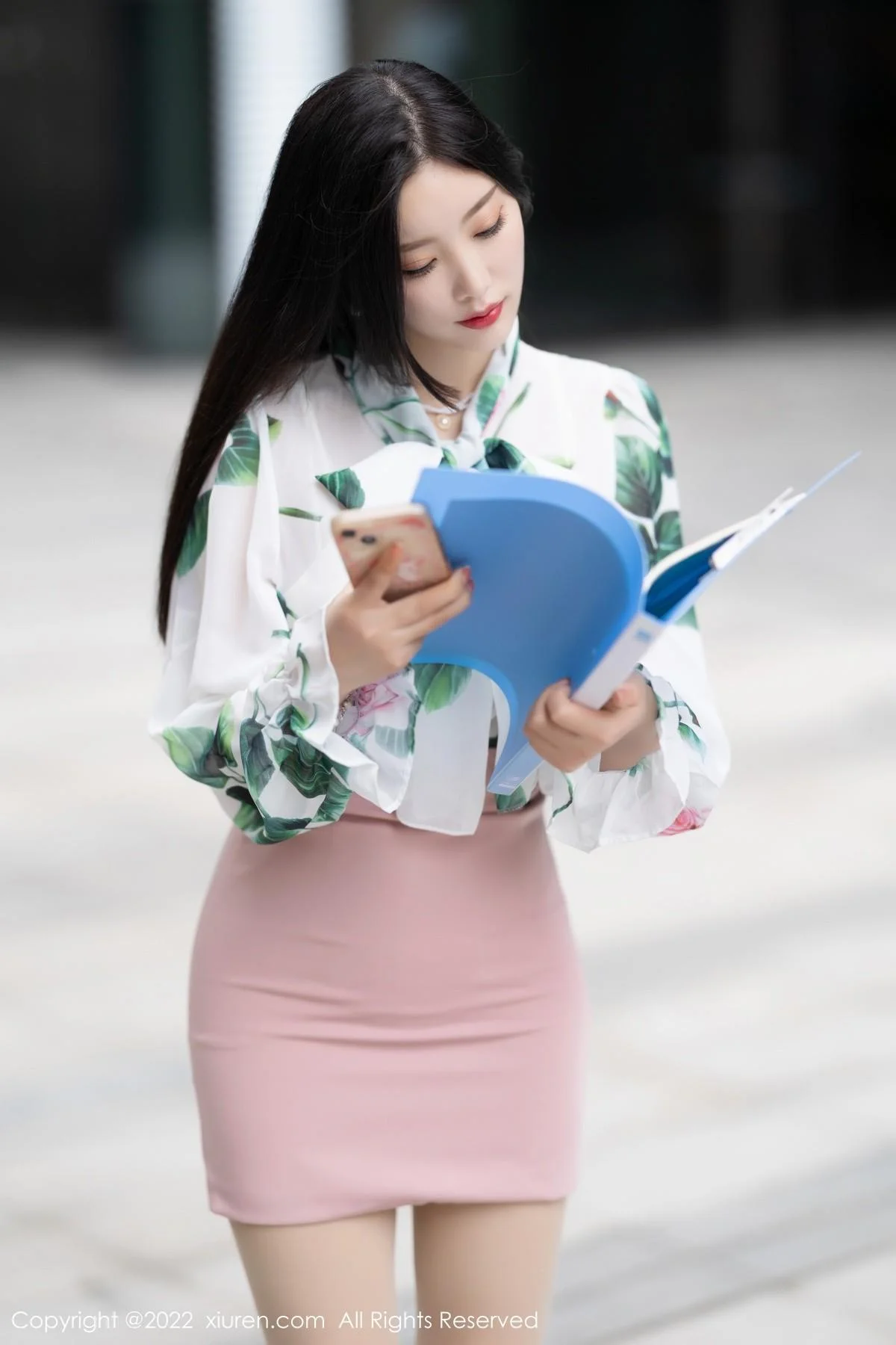 杨晨晨Yome都市丽人系列私房半脱露超薄肉丝完美绝美写真 第 9 张