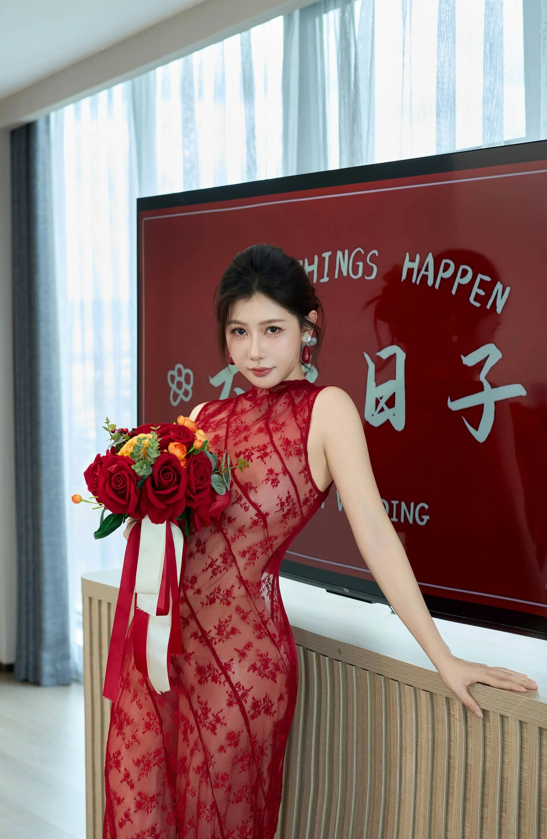 [秀人付费] 尹甜甜 诱人私拍福利 出嫁 第 46 张
