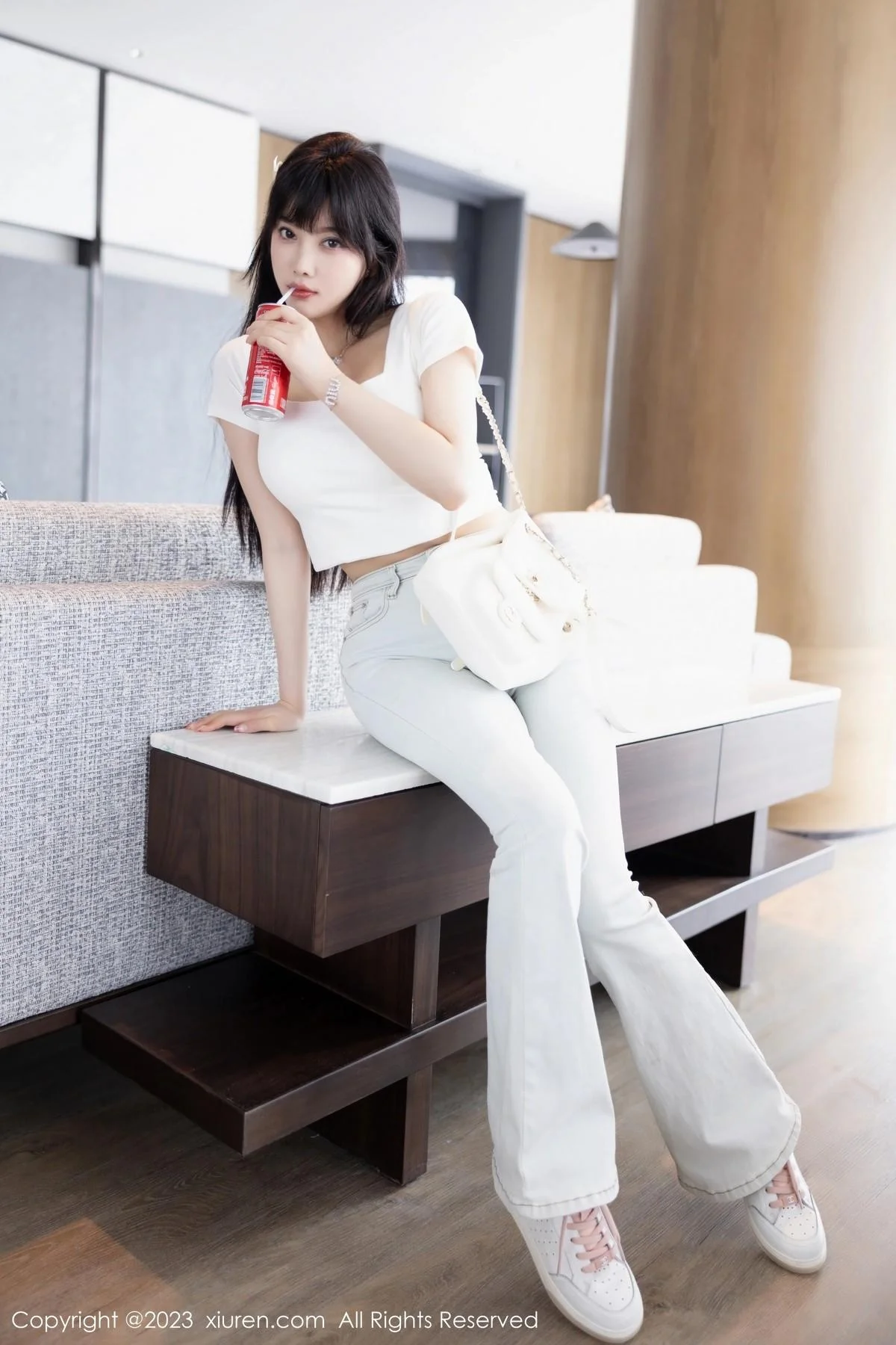 杨晨晨Yome私房性感浅色内衣配超薄无内肉丝完美绝美写真 第 17 张