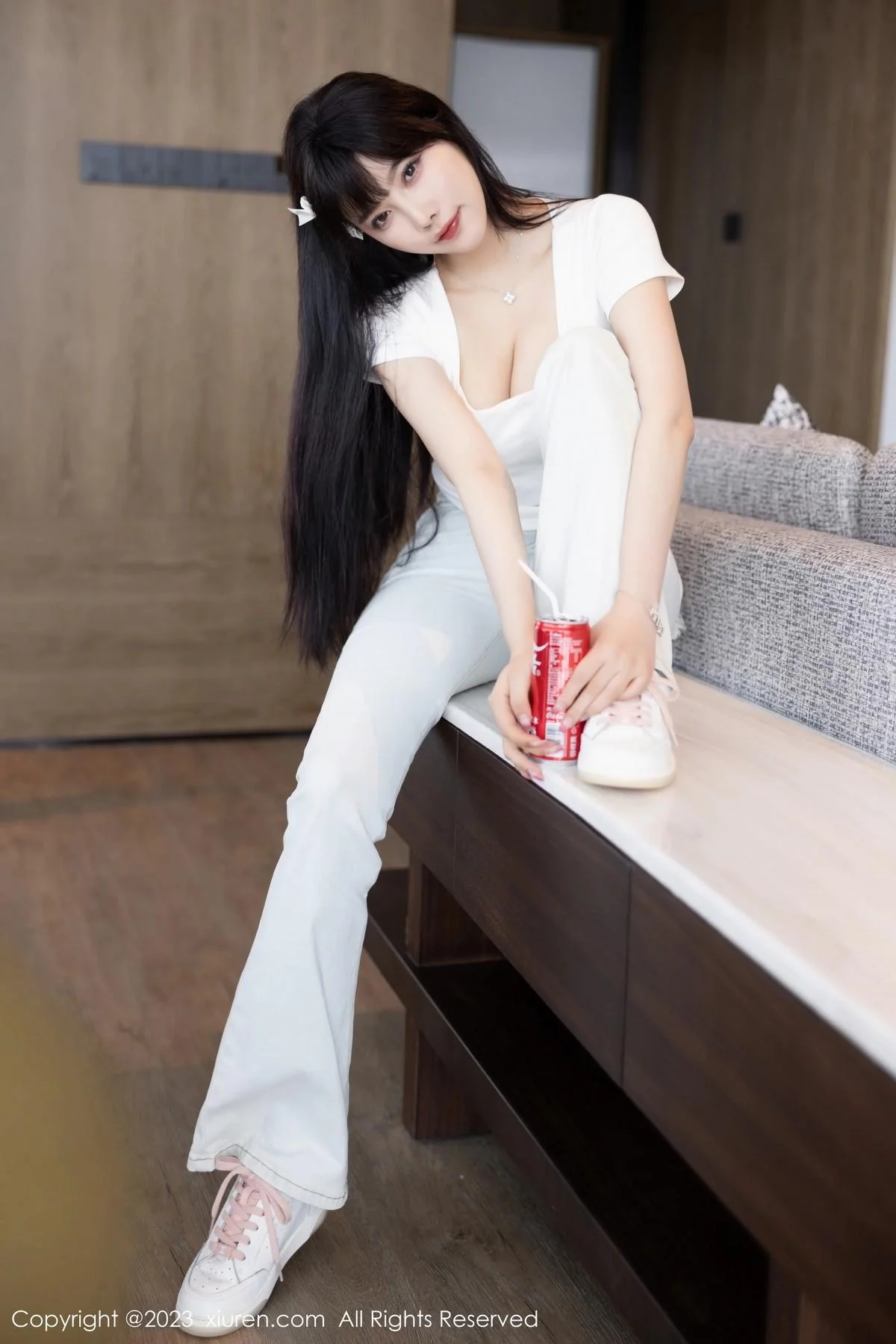 杨晨晨Yome私房性感浅色内衣配超薄无内肉丝完美绝美写真 第 22 张