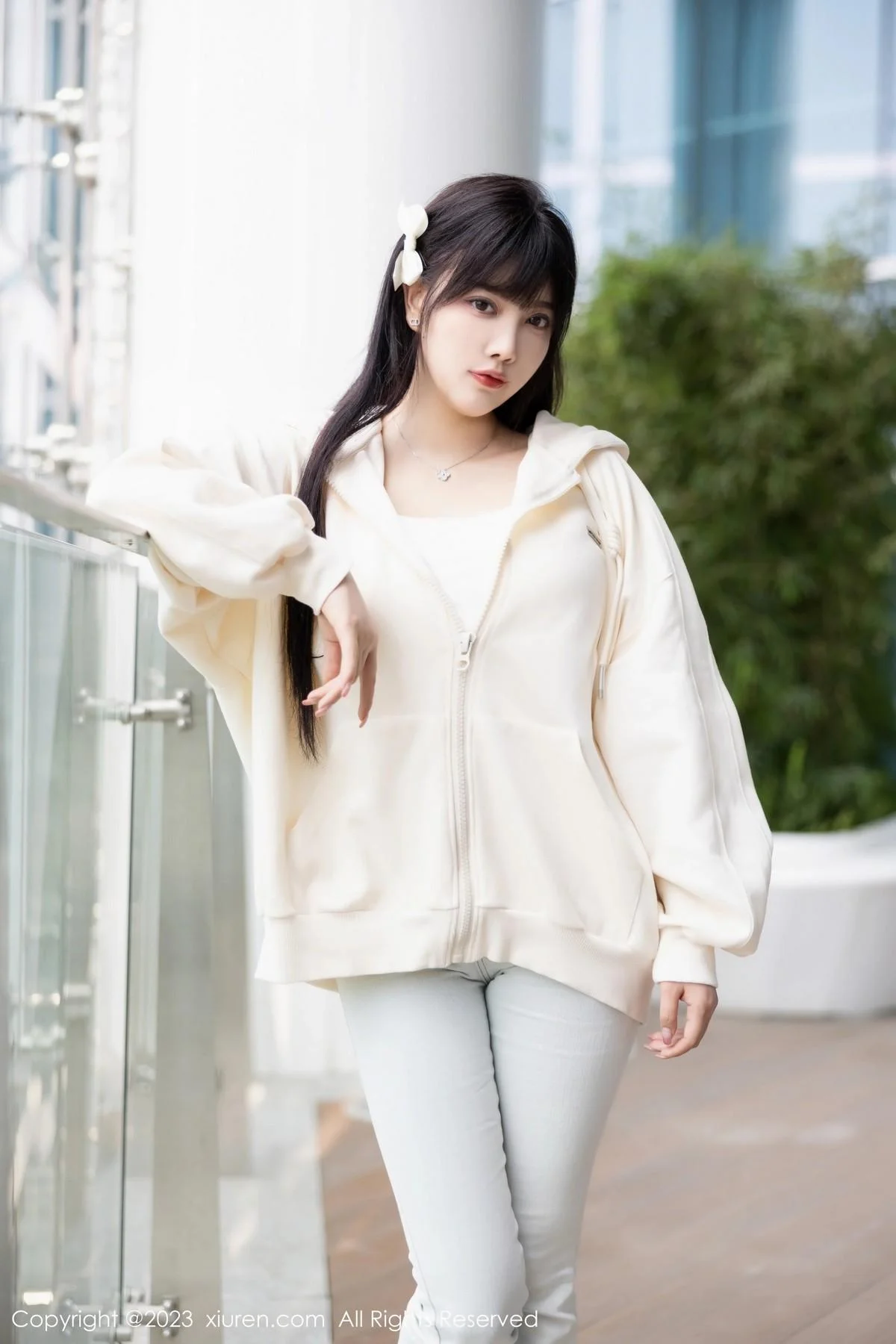 杨晨晨Yome私房性感浅色内衣配超薄无内肉丝完美绝美写真 第 4 张