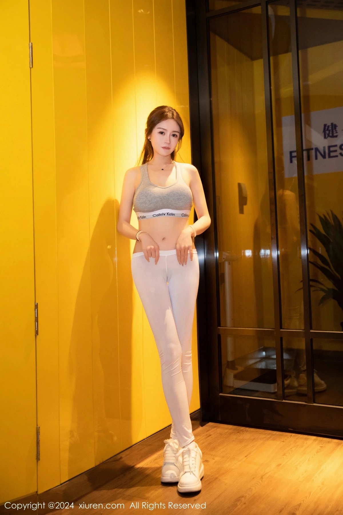 林幼一健身场所性感紧身运动服饰秀完美身材迷人绝美写真 第 76 张