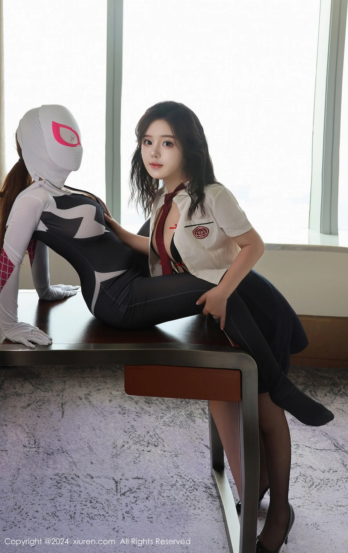 小薯条nienie性感JK制服露黑色情趣内衣秀惹火身材绝美写真 第 73 张
