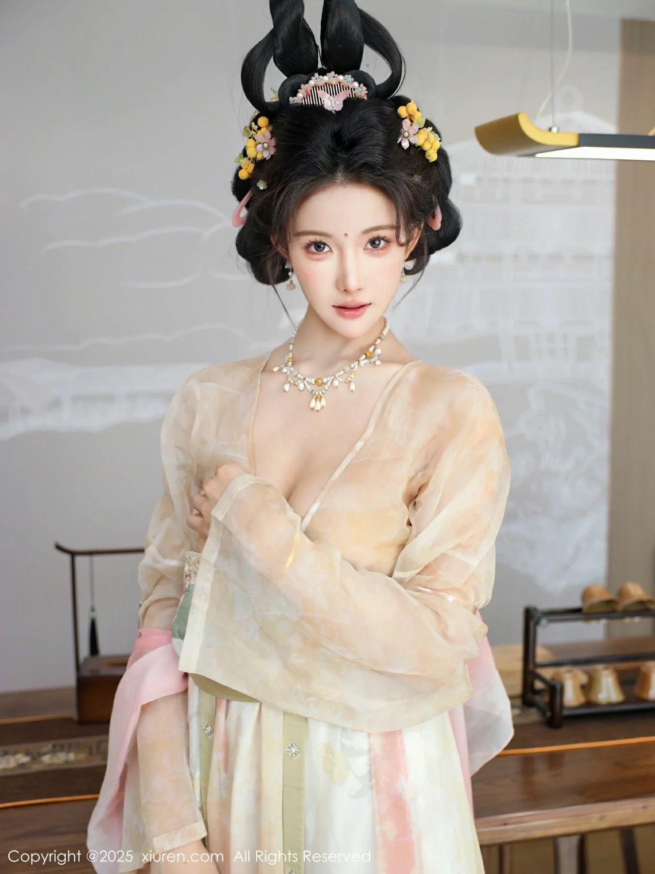 梨霜儿古典主题性感浅色古装服饰秀丰腴身材迷人美腿写真 第 91 张