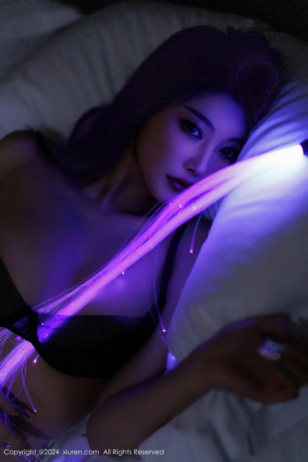 杨晨晨Yome性感连体黑丝露黑色蕾丝内衣秀丰腴身材绝美写真 第 173 张