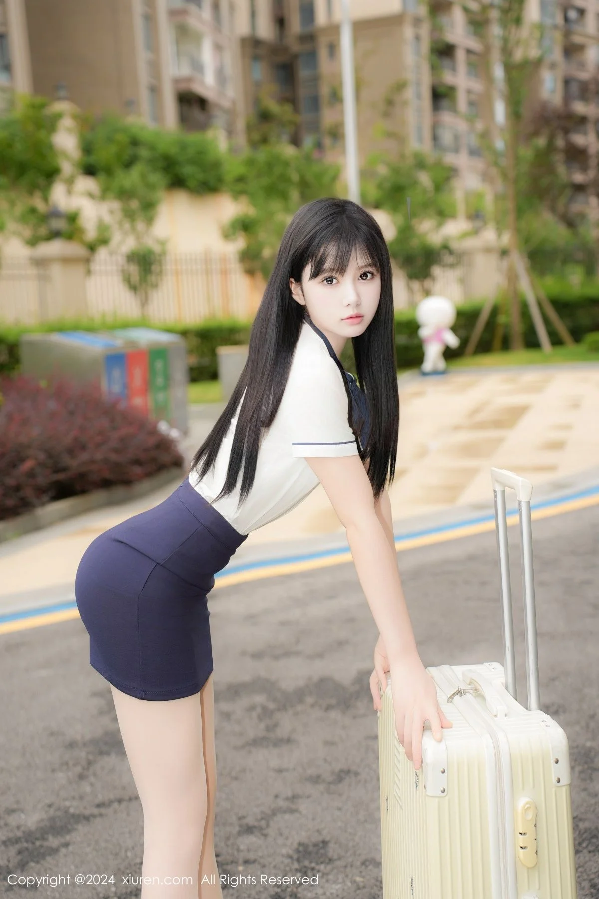 于诺诺ise性感空姐制服露白色情趣内衣秀完美身材绝美写真 第 22 张