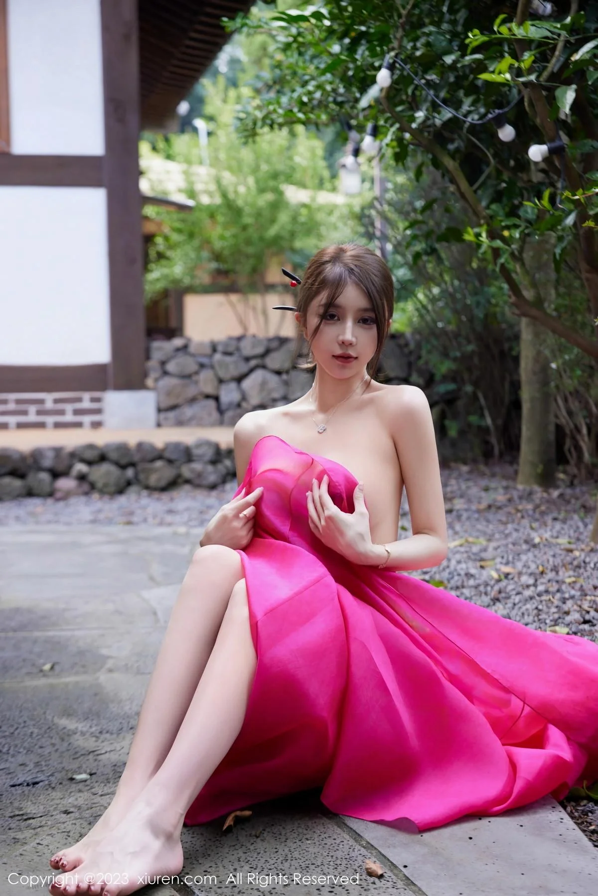tina_甜仔性感红色大长今服饰半脱秀凹凸身材惹火绝美写真 第 46 张