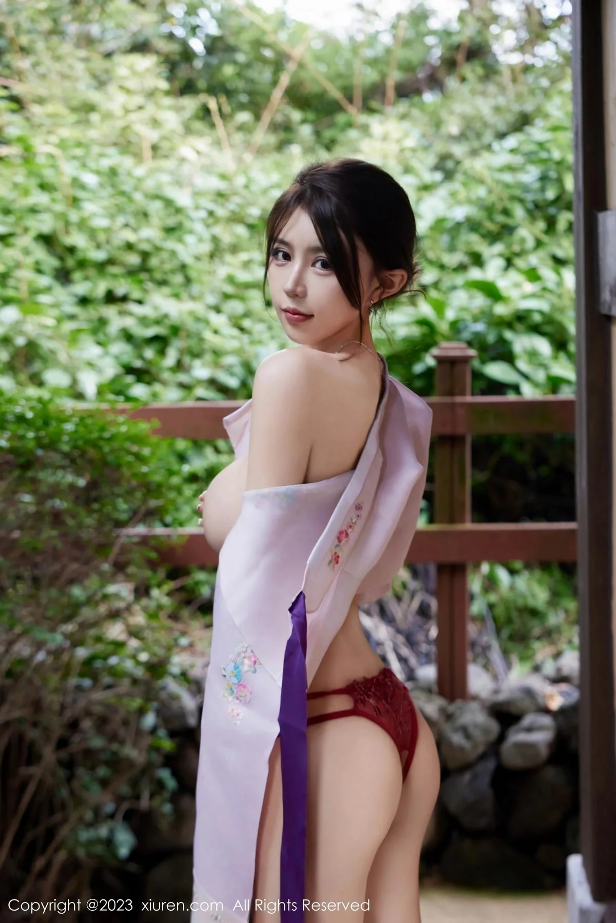 tina_甜仔性感红色大长今服饰半脱秀凹凸身材惹火绝美写真 第 48 张