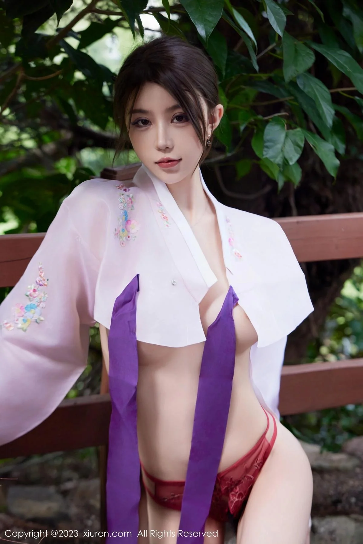 tina_甜仔性感红色大长今服饰半脱秀凹凸身材惹火绝美写真 第 50 张