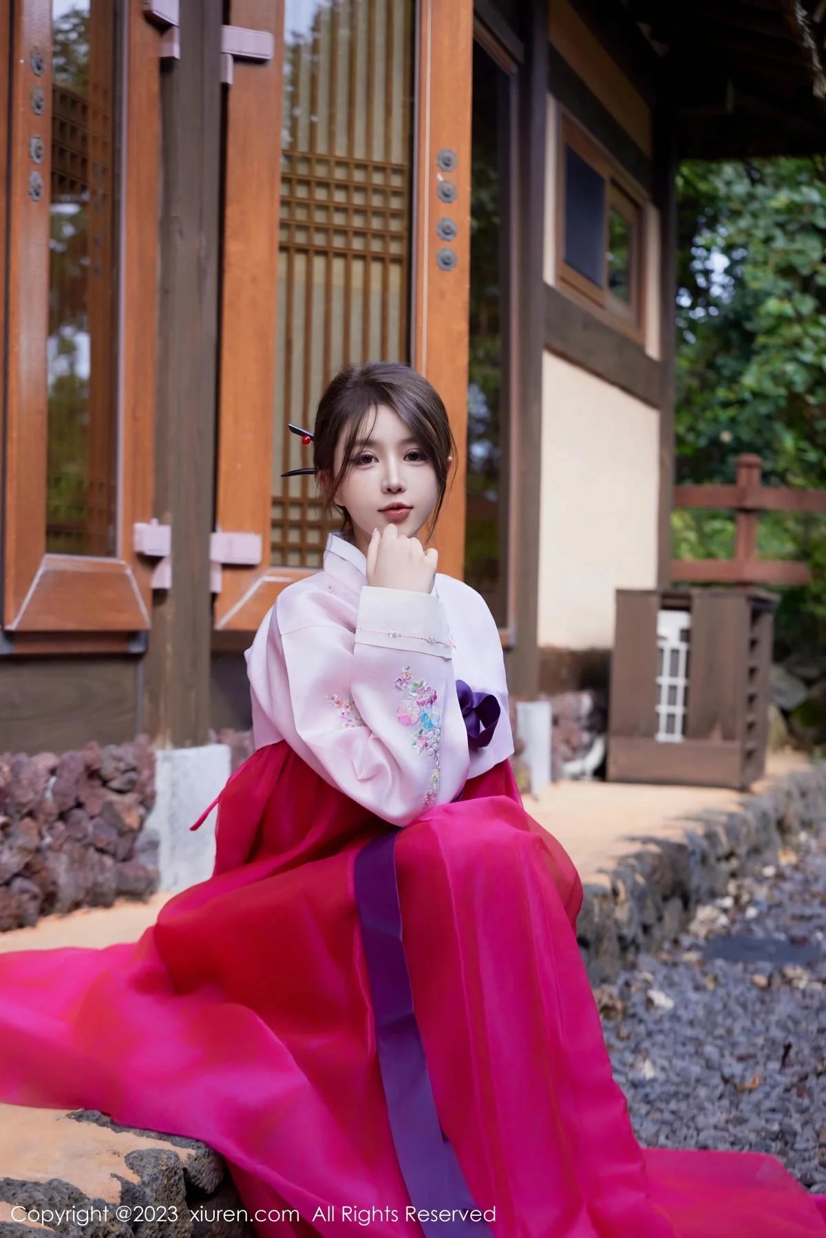 tina_甜仔性感红色大长今服饰半脱秀凹凸身材惹火绝美写真 第 6 张