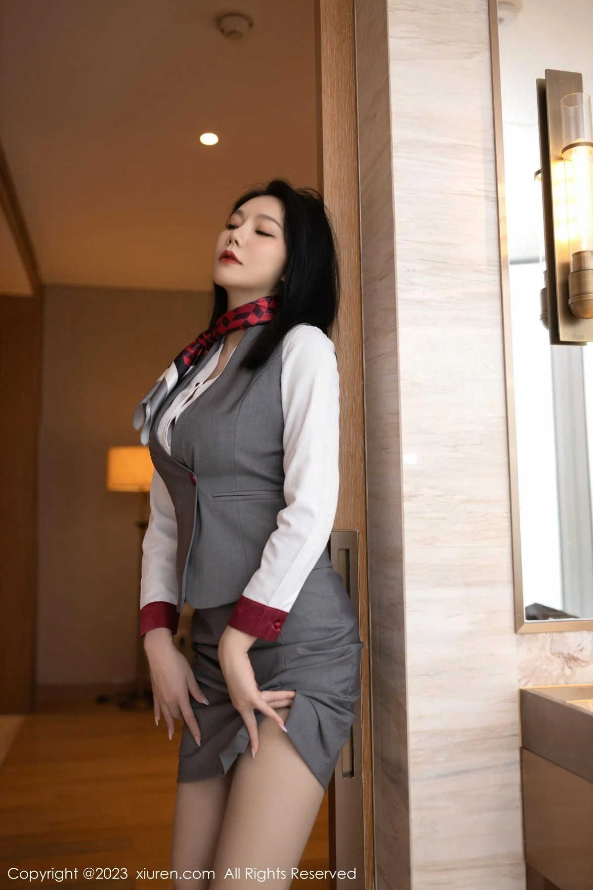 安然anran空姐角色扮演脱制服露红色蕾丝内衣惹火绝美写真 第 13 张