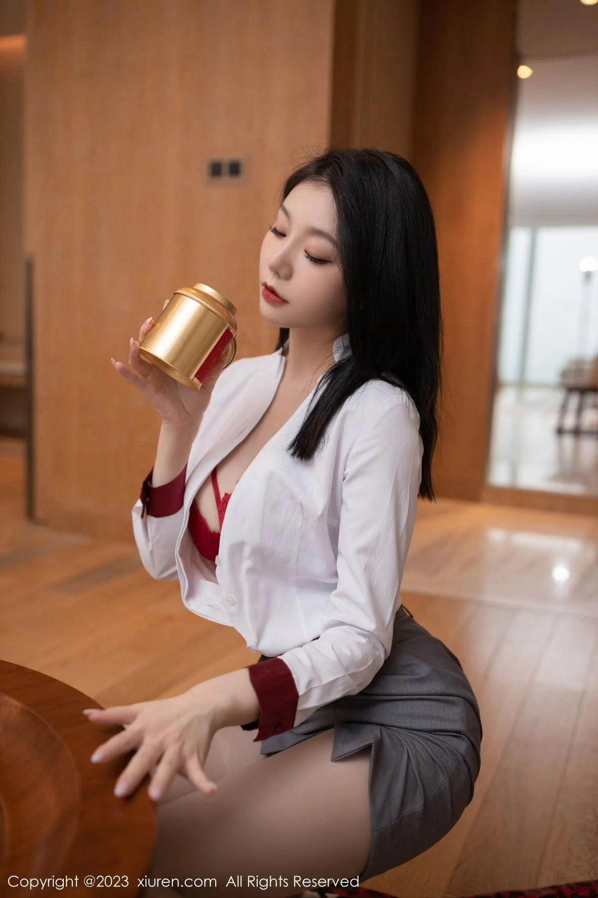 安然anran空姐角色扮演脱制服露红色蕾丝内衣惹火绝美写真 第 34 张