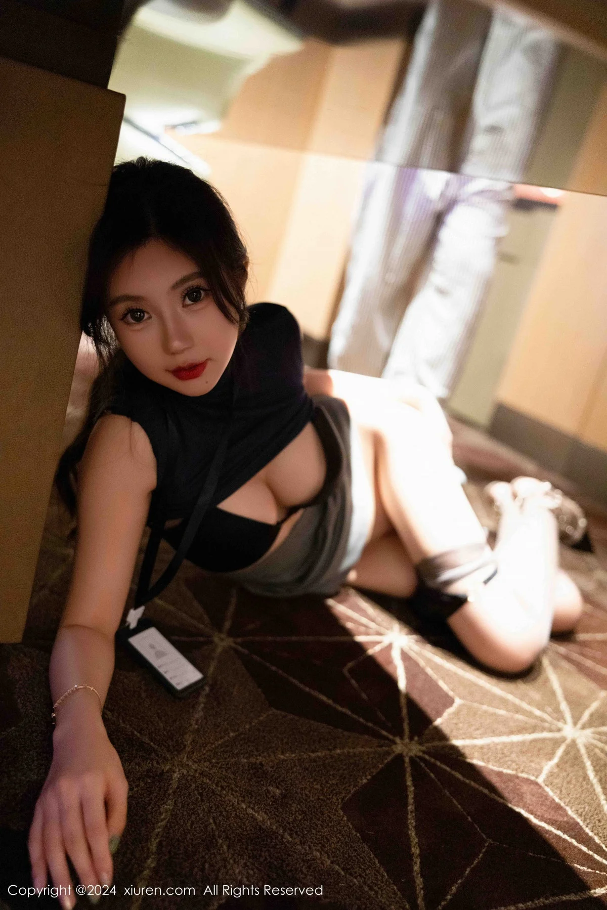 绮里嘉ula性感深色OL服饰配开档黑丝秀曼妙身材绝美写真 第 169 张