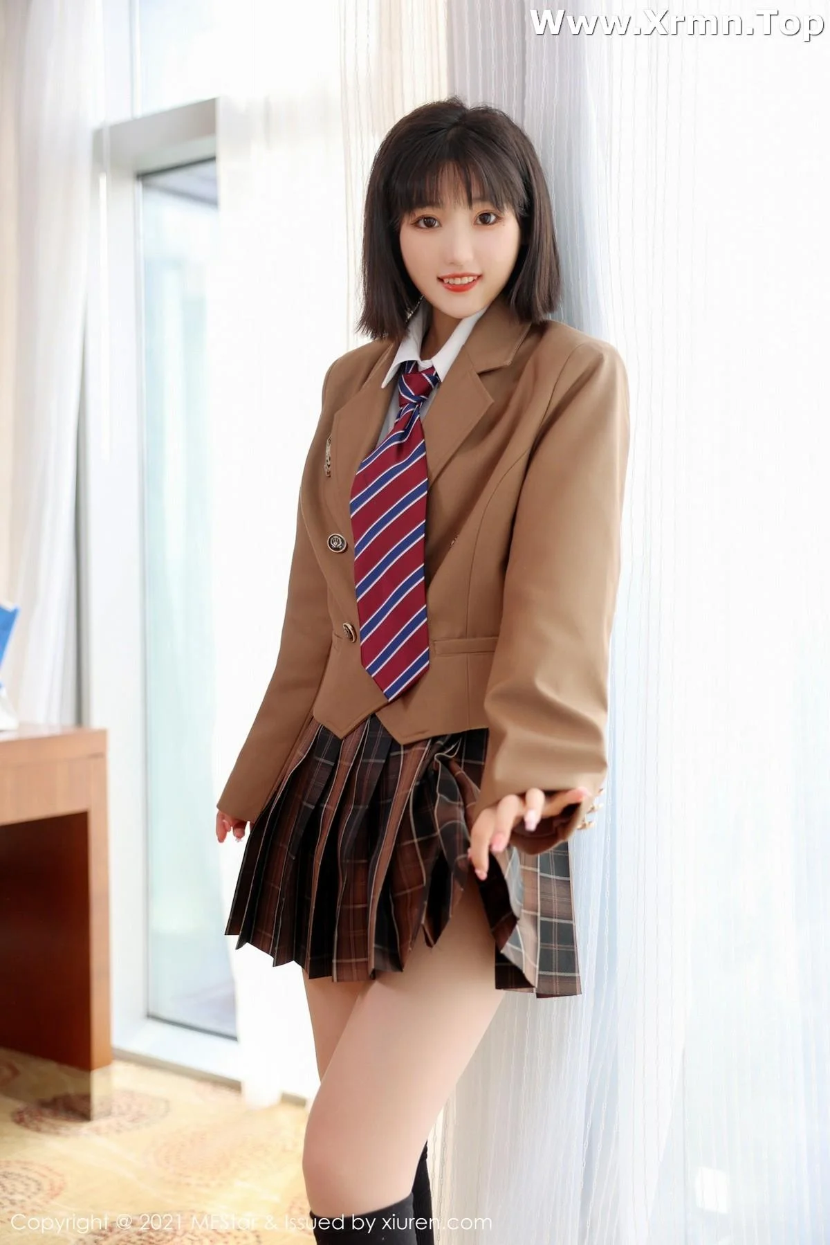 甜筒晓彤居家女友主题粉色内衣配肉丝裤袜甜美可人写真 第 21 张